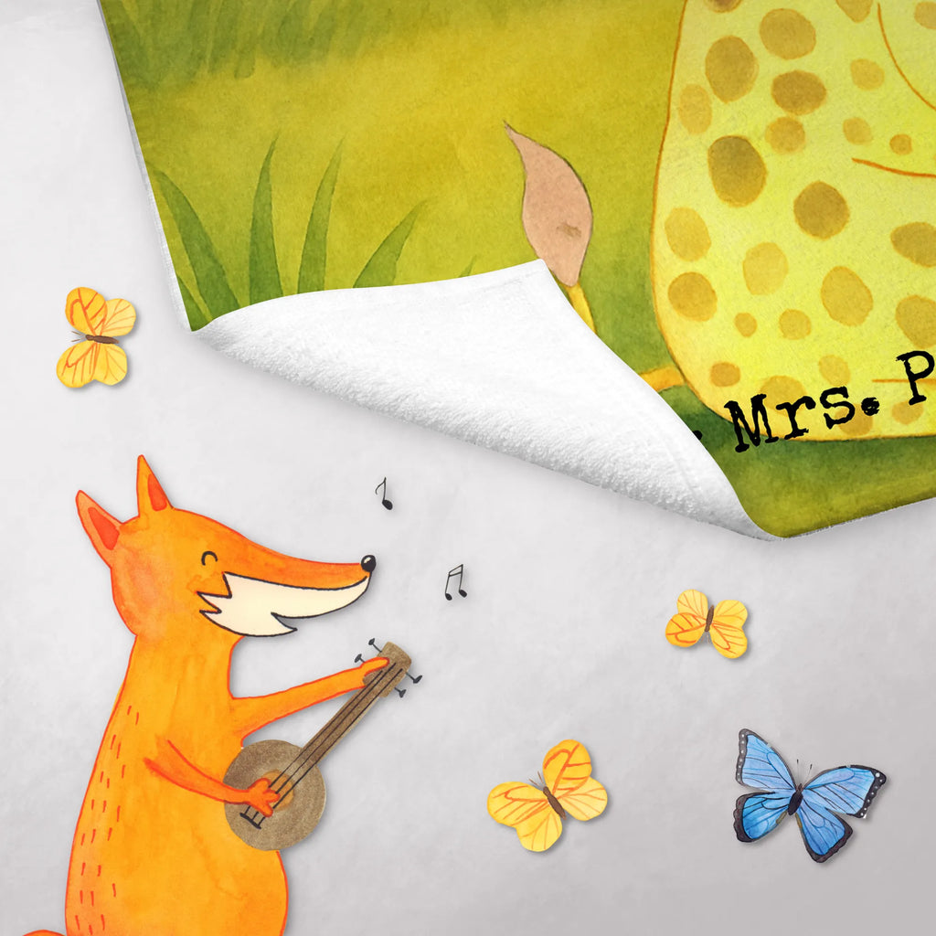 Personalisiertes Gästehandtuch Giraffe Zufrieden Design Gästehandtuch Nachhaltig Personalisiert, Personalisiertes Gästehandtuch, Gästehandtuch Badezimmer Personalisiert, Gästehandtuch Mit Bordüre Und Wunschtext, Handtuch Für Gäste-WC Mit Name, Gästehandtuch Beige Mit Gravur, Gästehandtuch Weich Mit Namen, Gästehandtuch 30x50 Mit Name, Gästehandtuch Pflegeleicht Mit Gravur, Gästehandtuch Saugfähig Mit Wunschtext, Gästehandtuch Mit Namen, Handtuch Gästeformat Mit Gravur, Gästehandtuch Bad Mit Wunschtext, Gästehandtuch Schwarz Mit Namen, Gästehandtuch Bio Baumwolle Mit Text, Handtuch Gästezimmer Mit Namen, Gästehandtuch Bunt Personalisiert, Gästehandtuch Ökologisch Mit Namen, Gästehandtuch Schnell Trocknend Mit Wunschtext, Gästehandtuch Mit Muster Und Name, Waschhandtuch Mit Wunschtext, Gästehandtuch Baumwolle Mit Namen, Gästehandtuch Hochwertig Personalisiert, Gästehandtuch Für Hotels Mit Gravur, Gästehandtuch Set Personalisiert, Gäste-Tuch Mit Wunschtext, Handtuch Klein Mit Namen, Handtuch Für Toilette Personalisiert, Kleines Handtuch Personalisiert, Gästehandtücher Mit Wunschtext, Gästehandtuch Modern Mit Namen, Gästehandtuch Waschbar Mit Name, Handtuch Für Gäste Mit Name, Gästehandtuch Strapazierfähig Mit Text, Gästehandtuch Klassisch Mit Wunschtext, Gästehandtuch Weiß Mit Namen, Gästehandtuch Grau Mit Wunschtext, Afrika, Wildtiere, Giraffe, Abenteuer, Zufrieden, Glück