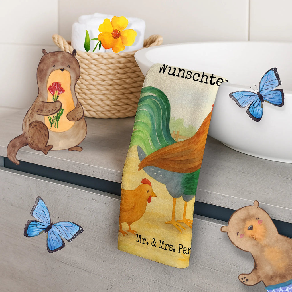 Personalisiertes Gästehandtuch Hahn Korn Design Handtuch Für Gäste Mit Name, Gästehandtuch Set Personalisiert, Gästehandtücher Mit Wunschtext, Gästehandtuch Badezimmer Personalisiert, Gästehandtuch Pflegeleicht Mit Gravur, Kleines Handtuch Personalisiert, Handtuch Klein Mit Namen, Gästehandtuch Ökologisch Mit Namen, Gästehandtuch Bunt Personalisiert, Gästehandtuch Schnell Trocknend Mit Wunschtext, Gästehandtuch Waschbar Mit Name, Handtuch Gästeformat Mit Gravur, Gästehandtuch 30x50 Mit Name, Gästehandtuch Bad Mit Wunschtext, Handtuch Gästezimmer Mit Namen, Personalisiertes Gästehandtuch, Gäste-Tuch Mit Wunschtext, Gästehandtuch Mit Bordüre Und Wunschtext, Gästehandtuch Weich Mit Namen, Gästehandtuch Grau Mit Wunschtext, Gästehandtuch Baumwolle Mit Namen, Gästehandtuch Schwarz Mit Namen, Gästehandtuch Für Hotels Mit Gravur, Gästehandtuch Mit Namen, Waschhandtuch Mit Wunschtext, Gästehandtuch Weiß Mit Namen, Gästehandtuch Beige Mit Gravur, Gästehandtuch Hochwertig Personalisiert, Handtuch Für Gäste-WC Mit Name, Gästehandtuch Klassisch Mit Wunschtext, Gästehandtuch Bio Baumwolle Mit Text, Gästehandtuch Modern Mit Namen, Gästehandtuch Saugfähig Mit Wunschtext, Gästehandtuch Mit Muster Und Name, Gästehandtuch Strapazierfähig Mit Text, Gästehandtuch Nachhaltig Personalisiert, Handtuch Für Toilette Personalisiert, Bauernhof, Hoftiere, Landwirt, Landwirtin, Henne, Natur, Korn, Eier, Hahn