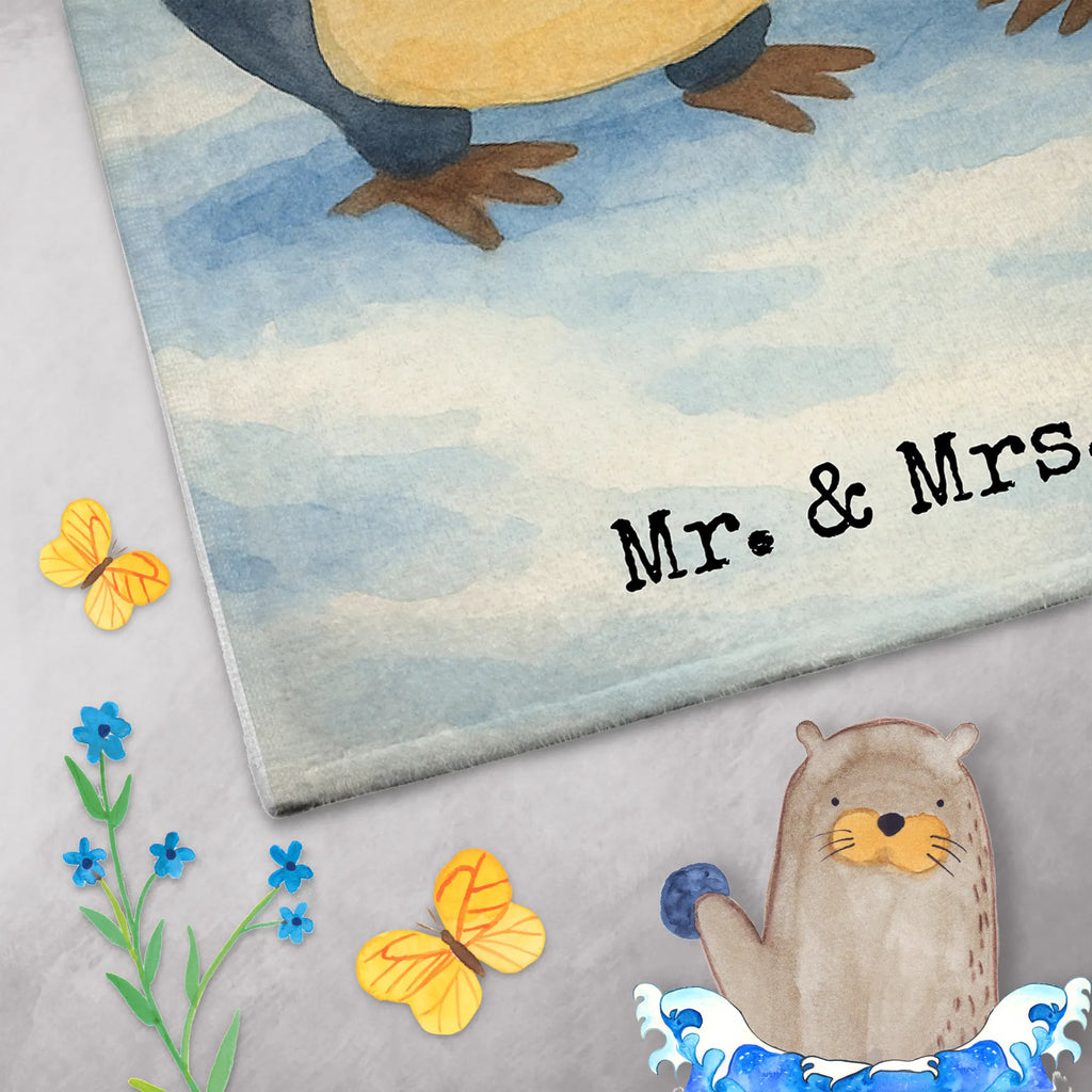 Gästehandtuch Pinguin umarmen Design Handtuch Gästeformat, Gästehandtuch, Gästehandtuch Grau, Gästehandtuch Strapazierfähig, Gästehandtuch Klassisch, Gästehandtuch Bad, Handtuch Klein, Gästehandtuch Bio Baumwolle, Gästehandtuch Mit Muster, Gästehandtuch Nachhaltig, Gästehandtuch Weiß, Handtuch Für Toilette, Gästehandtuch Weich, Gästehandtuch Saugfähig, Gästehandtuch Für Hotels, Gästehandtuch Schwarz, Gästehandtücher, Gästehandtuch Ökologisch, Gästehandtuch Badezimmer, Gäste-Tuch, Gästehandtuch Beige, Gästehandtuch Schnell Trocknend, Kleines Handtuch, Gästehandtuch Set, Handtuch Gästezimmer, Gästehandtuch Hochwertig, Handtuch Für Gäste, Gästehandtuch Waschbar, Waschhandtuch, Gästehandtuch Bunt, Gästehandtuch Modern, Gästehandtuch Baumwolle, Gästehandtuch Mit Bordüre, Gästehandtuch 30x50, Handtuch Für Gäste-WC, Gästehandtuch Pflegeleicht, Pinguin, Hochzeitsgeschenk, Hochzeit, Hochzeitstag, Liebesgeschenk, Liebespaar, Jahrestag, Liebesbeweis, Liebe, Verlobung