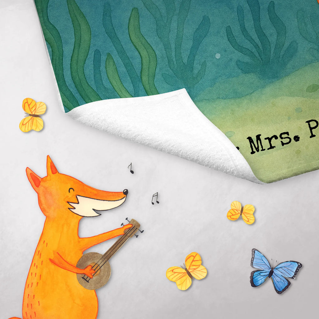 Gästehandtuch Tintenfisch Design Gästehandtuch, Gästehandtücher, Handtuch Für Gäste, Gäste-Tuch, Kleines Handtuch, Handtuch Klein, Waschhandtuch, Handtuch Für Gäste-WC, Handtuch Für Toilette, Gästehandtuch Bad, Gästehandtuch Badezimmer, Handtuch Gästezimmer, Gästehandtuch Für Hotels, Gästehandtuch 30x50, Gästehandtuch Set, Gästehandtuch Baumwolle, Gästehandtuch Bio Baumwolle, Gästehandtuch Saugfähig, Gästehandtuch Weich, Gästehandtuch Hochwertig, Gästehandtuch Pflegeleicht, Gästehandtuch Waschbar, Gästehandtuch Strapazierfähig, Gästehandtuch Schnell Trocknend, Gästehandtuch Weiß, Gästehandtuch Beige, Gästehandtuch Grau, Gästehandtuch Schwarz, Gästehandtuch Bunt, Gästehandtuch Mit Muster, Gästehandtuch Mit Bordüre, Gästehandtuch Modern, Gästehandtuch Klassisch, Handtuch Gästeformat, Gästehandtuch Nachhaltig, Gästehandtuch Ökologisch, Tiermotive, Gute Laune, lustige Sprüche, Tiere, Meer, Meerestier, Krake, Tintenfisch, Arme, Wasser, Ozean