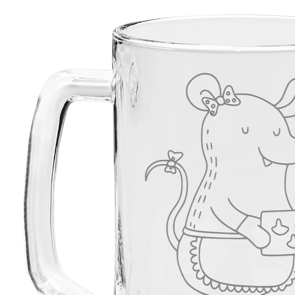 Gravur Bierkrug Maus Kekse Porzellankrug Mit Gravur, Wunschgravur Krug, Hochzeitsgravur Bierkrug, Keramikkrug Mit Gravur, Tonkrug Mit Gravur, Namensgravur Bierkrug, Oktoberfestkrug Mit Gravur, Familienbild Gravur Krug, Bierseidel Mit Gravur, ChatGPT:<br />Gravierbarer Bierkrug, Sammlerkrug Mit Gravur, Maßkrug Mit Gravur, Bierhumpen Mit Gravur, Brauerei Krug Mit Gravur, Rustikaler Bierkrug Gravur, Bierkrug Mit Spruchgravur, Traditioneller Bierkrug Mit Gravur, Bierkrug Für Geburtstag Mit Gravur, Gravur Maßkrug, Zinnkrug Mit Gravur, Edelstahlkrug Mit Gravur, Jubiläumsgravur Bierkrug, Bierkrug Mit Monogramm Gravur, Bierkrug Personalisiert Mit Gravur, Glaskrug Mit Gravur, Bayerischer Bierkrug Gravur, Kellnerkrug Mit Gravur, Fotogravur Bierkrug, Steinzeugkrug Mit Gravur, Bierkrug Geschenk Mit Gravur, Haustierfoto Gravur Krug, Initialen Gravur Krug, Bierkrug Mit Gravur, Bierkrug Gravierbar, Bierkrug Für Vatertag Mit Gravur, Bierkrug Mit Foto Gravur, Winter, Weihnachten, Weihnachtsdeko, Nikolaus, Advent, Heiligabend, Wintermotiv, Weihnachtskekse, Kekse, backen, Chaosqueen, Maus, Weihnachtsbäckerei, Plätzchen