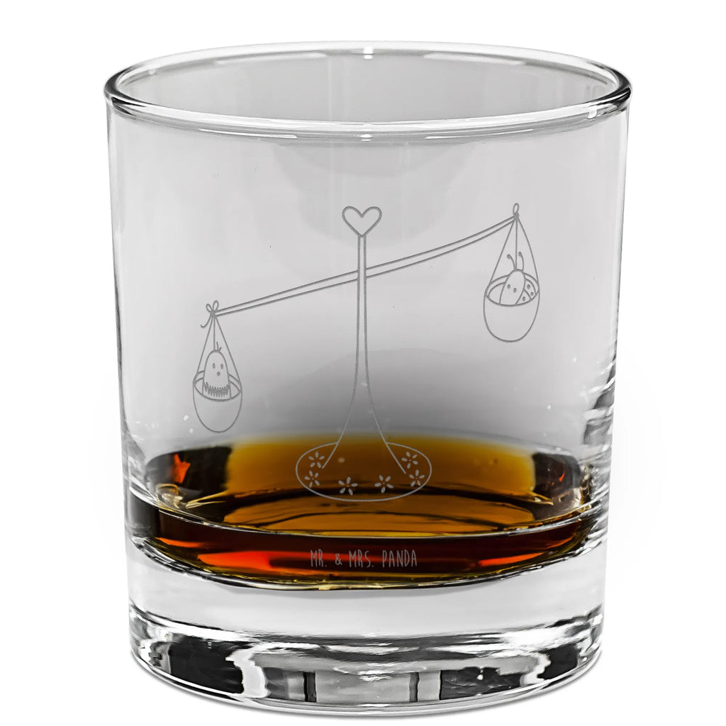 Whiskey Glas Sternzeichen Waage Whiskeyglas mit Spruch, Whiskyglas mit Gravur, Whiskygläser, Whisky Gläser, Edle Whiskygläser, Gravur Whiskyglas, Whiskey Glas mit Sprüchen, Whiskey Glas, Whiskey Glas mit Gravur, Whiskeylgas, Whiskey Tumbler, Tierkreiszeichen, Sternzeichen, Horoskop, Astrologie, Aszendent, Geschenk Oktober, Marienkäfer, Geburtstag Oktober, Geburtstag September, Biene, Hummel, Geschenk September, Waage Geschenk, Waage Sternzeichen, Waage, Gleichgewicht