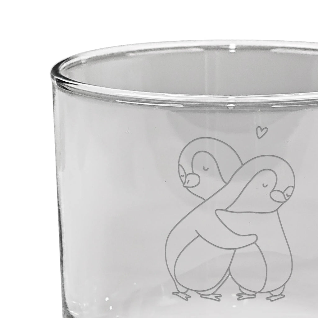 Personalisiertes Whiskey Glas Pinguine Kuscheln Whiskey Glas mit Sprüchen, Whiskey Glas, Whiskeyglas mit Spruch, Whiskeylgas, Whiskey Glas mit Gravur, Liebe, Partner, Freund, Freundin, Ehemann, Ehefrau, Heiraten, Verlobung, Heiratsantrag, Liebesgeschenk, Jahrestag, Hocheitstag, Liebesbeweis, Geschenk für Partner, Geschenk für Frauen, Hochzeitstag, für Ehemann, für Männer, Mitbringsel, Valentinstag, Geschenk für Freundin