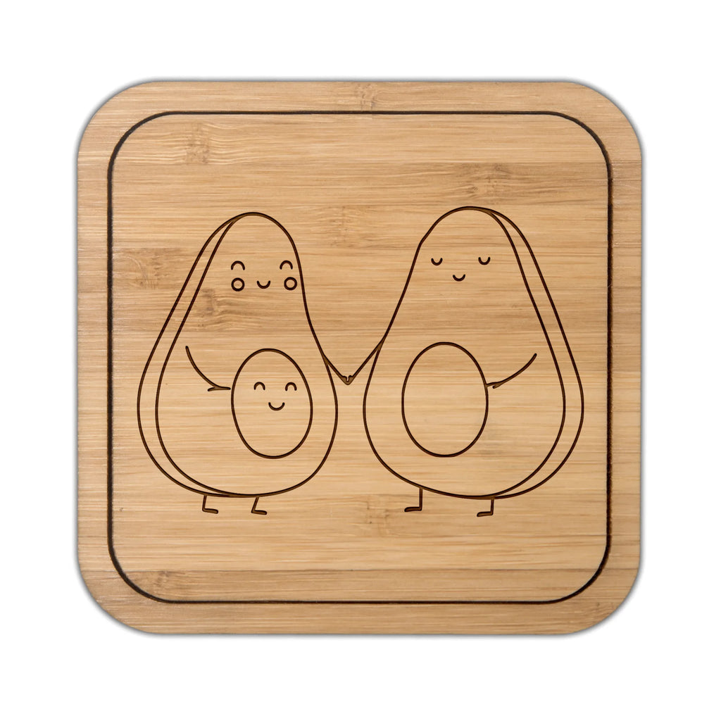 Untersetzer quadratisch Avocado Pärchen Untersetzer Büro, Untersetzer 4er Set, Design Untersetzer, Untersetzer Für Esstisch, Robuster Untersetzer, Dekorativer Untersetzer Quadratisch, Untersetzer Für Küche, Quadratischer Untersetzer, Tassenuntersetzer, Umweltfreundlicher Untersetzer, Tassenunterlage, Getränkeunterlage, Tassen Schutz, Coaster Quadratisch, Gläser Schutz, Tischuntersetzer Quadratisch, Rutschfester Untersetzer, Getränkeuntersetzer, Klassischer Getränkeuntersetzer, Becheruntersetzer, Hitzebeständiger Untersetzer, Untersetzer Aus Filz, Untersetzer Für Wohnzimmer, Bambusuntersetzer Quadratisch, nachhhaltig Unterstzer, Moderner Tischuntersetzer, Untersetzer Aus Kork, Kratzschutz Für Tisch, Untersetzer Geschenk, Glasuntersetzer, Holzuntersetzer Quadratisch, Tischschoner, Glasunterlage, Untersetzer Quadratisch, Filzuntersetzer Quadratisch, Unterlage Für Tassen, Unterlage Für Becher, Nachhaltiger Untersetzer, Untersetzer Aus Holz Quadratisch, Schieferuntersetzer Quadratisch, Untersetzer 6er Set, Unterlage Für Gläser, Korkuntersetzer Quadratisch, Handgemachter Untersetzer, Keramikuntersetzer, Bierdeckel, Avocado, Veggie, Vegan, Gesund, Hochzeit, Avocados, Avocuddle, Kinder, Babyshower, Liebe, Schwangerschaft, Babyparty, Familie, Geburt