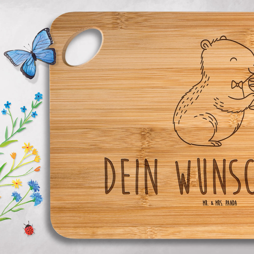 Personalisiertes Schneidebrett Capybara Wein Schneidebrett Familie Mit Namen, Schneidebrett Mit Namen, Schneidebrett Mit Datum, Schneidebrett Mit Gravur, Werbegeschenk mit Firmennamen, Schneidebrett Mit Herzen Und Wunschtext, Schneidebrett Für Grillfans Mit Gravur, Küchenbrett Mit Namen, Schneidebrett Für Paare Mit Namen, Schneidebrett Geburtstag Mit Gravur, Schneidebrett Geschenk Personalisiert, Bambusbrett Mit Namen, Schneidebrett individuell, Schneidebrett Hochzeit Geschenk Mit Gravur, Personalisiertes Küchenbrett, Personalisiertes Bambus Schneidebrett, Schneidebrett Mit Spruch Und Namen, Schneidebrett Mit Personalisierung, Schneidebrett Mit Motiv Und Namen, Schneidebrett Holz Mit Namen, Hochwertiges Schneidebrett Mit Gravur, Schneidebrett Mit Wunschtext, Schneidebrett Selbst Gestalten, Holzbrett Mit Gravur, Schneidebrett Bambus Mit Gravur, Geschenkidee Schneidebrett Mit Namen, Frühstücksbrett Mit Namen, Bambusbrettchen Mit Gravur, Schneidebrett Mit Initialen, Schneidebrett selber gestalten, Schneidebrett Mit Logo, Personalisiertes Schneidebrett, Werbegeschenk mit Text, Tiermotive, Gute Laune, lustige Sprüche, Tiere, Adrette Tiere, Geschenk für Weinkenner, Wein Spaßbild, Stilvolles Capybara, Capybara Kunstwerk, Weintrinkendes Nagetier, Capybara Zeichnung, Panda Handzeichnung, Weinliebhaber Geschenk, Liebe zum Wein Spruch, Heiterer Capybara, Capybara Weinflasche, Handgezeichnetes Capybara