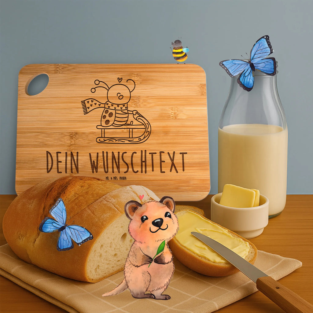 Personalisiertes Schneidebrett Smörle Rodeln Schneidebrett Hochzeit Geschenk Mit Gravur, Schneidebrett Mit Motiv Und Namen, Schneidebrett Geburtstag Mit Gravur, Schneidebrett Mit Gravur, Schneidebrett Holz Mit Namen, Schneidebrett Mit Personalisierung, Schneidebrett Für Paare Mit Namen, Schneidebrett Mit Datum, Werbegeschenk mit Firmennamen, Geschenkidee Schneidebrett Mit Namen, Schneidebrett Bambus Mit Gravur, Hochwertiges Schneidebrett Mit Gravur, Personalisiertes Bambus Schneidebrett, Schneidebrett Mit Namen, Schneidebrett selber gestalten, Werbegeschenk mit Text, Schneidebrett Mit Wunschtext, Schneidebrett Geschenk Personalisiert, Schneidebrett Selbst Gestalten, Schneidebrett individuell, Küchenbrett Mit Namen, Bambusbrettchen Mit Gravur, Personalisiertes Schneidebrett, Personalisiertes Küchenbrett, Schneidebrett Für Grillfans Mit Gravur, Schneidebrett Mit Herzen Und Wunschtext, Frühstücksbrett Mit Namen, Schneidebrett Familie Mit Namen, Schneidebrett Mit Logo, Schneidebrett Mit Initialen, Holzbrett Mit Gravur, Schneidebrett Mit Spruch Und Namen, Bambusbrett Mit Namen, Winter, Weihnachten, Weihnachtsdeko, Nikolaus, Advent, Heiligabend, Wintermotiv, Marzipan, Schlittenfahren, Smörle