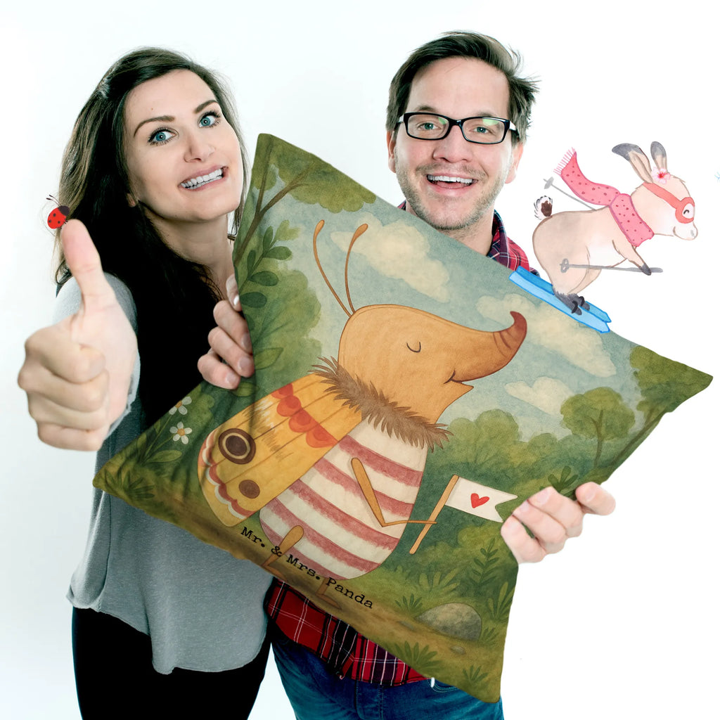 40x40 Kissen Nachtfalter Fähnchen Design Kissenhülle, Kopfkissen, Sofakissen, Dekokissen, Motivkissen, sofakissen, sitzkissen, Kissen, Kissenbezüge, Kissenbezug 40x40, Kissen 40x40, Kissenhülle 40x40, Zierkissen, Couchkissen, Dekokissen Sofa, Sofakissen 40x40, Dekokissen 40x40, Kopfkissen 40x40, Kissen 40x40 Waschbar, Tiermotive, Gute Laune, lustige Sprüche, Tiere, Nachtfalter, Käfer, Spruch lustig, Spruch witzig, süß, niedlich, Küche Deko, Was kostet die Welt