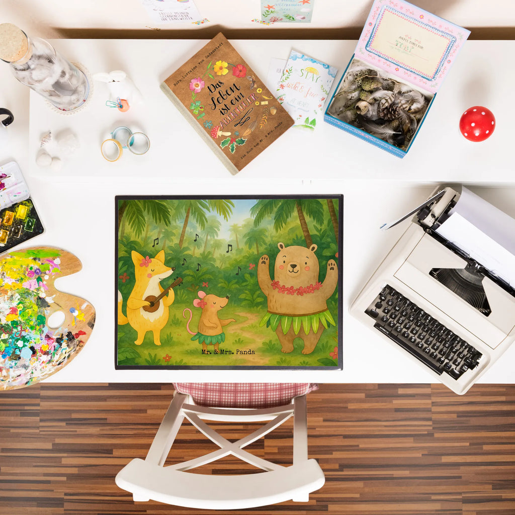 Schreibtischunterlage Waldtiere Aloha Design Schreibunterlage, Schreibtischauflage, Bürobedarf, Büroartikel, Schreibwaren, Schreibtisch Unterlagen, Schreibtischunterlage Groß, Tiermotive, Gute Laune, lustige Sprüche, Tiere, Wald, Waldtiere, Musik, Aloha, Bär, Hase, Igel, Tanzen, Leben, Lachen