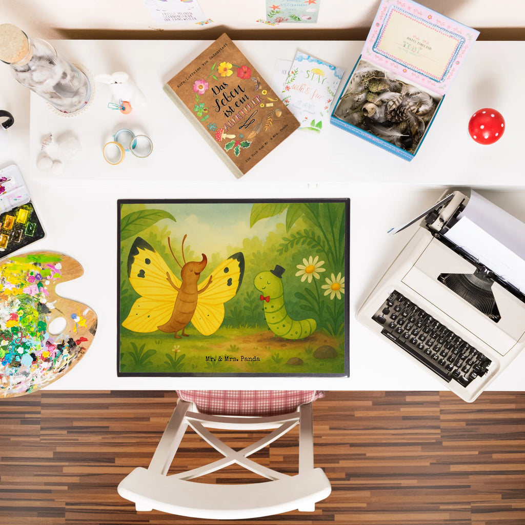 Schreibtischunterlage Raupe Schmetterling Design Schreibunterlage, Schreibtischauflage, Bürobedarf, Büroartikel, Schreibwaren, Schreibtisch Unterlagen, Schreibtischunterlage Groß, Tiermotive, Gute Laune, lustige Sprüche, Tiere, Raupe, Schmetterling, Zitronenfalter, Entwicklung, Erwachsen werden, Kokon, Hut, Hütchen, Schönheit, Aufwachsen