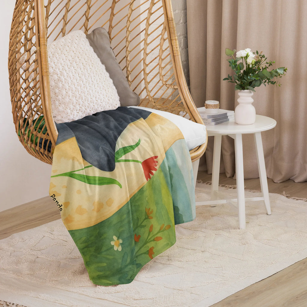 Sherpa Kuscheldecke Pinguin Blumen Design Pinguin, Liebeskummer, Universum, Pinguine, Lebenslust, Wünsche, Leben, Motivation, Lebensziele, Ziele, Blumenkranz, Geschenkidee