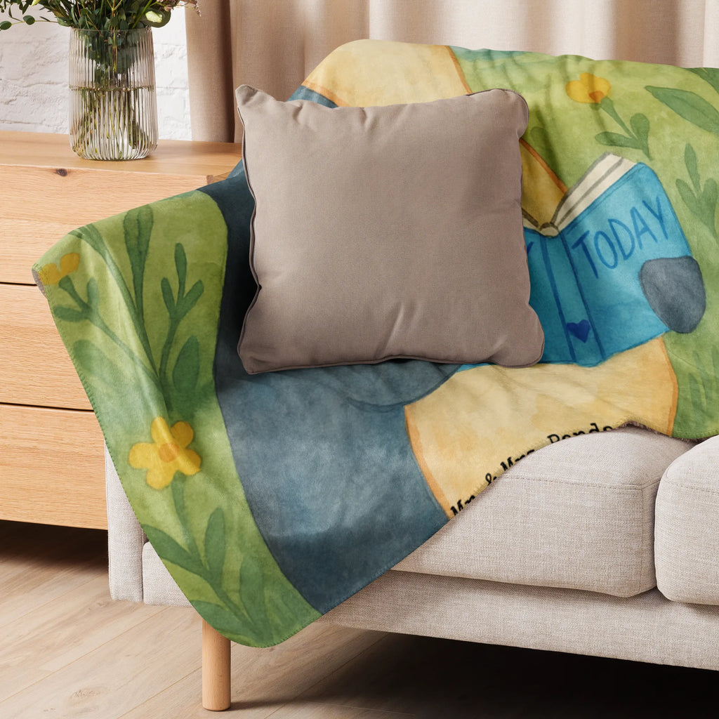 Sherpa Kuscheldecke Pinguin Buch Design Pinguin, Freizeit, Ferien, Lesen, Bücherwurm, Pinguine, Faulenzen, Urlaub, Buch, Nichtstun