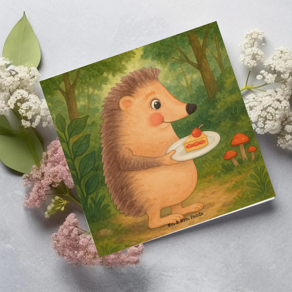 Deluxe Karte Igel Kuchenstück Design Karte, Grußkarte, Klappkarte, Einladungskarte, Glückwunschkarte, Hochzeitskarte, Geburtstagskarte, Hochwertige Grußkarte, Hochwertige Klappkarte, Tiermotive, Gute Laune, lustige Sprüche, Tiere, Igel, Essen Spruch, Kuchen, Backen Geschenk, Kuchen backen, Einladung Party, Geburtstagskuchen, Torte