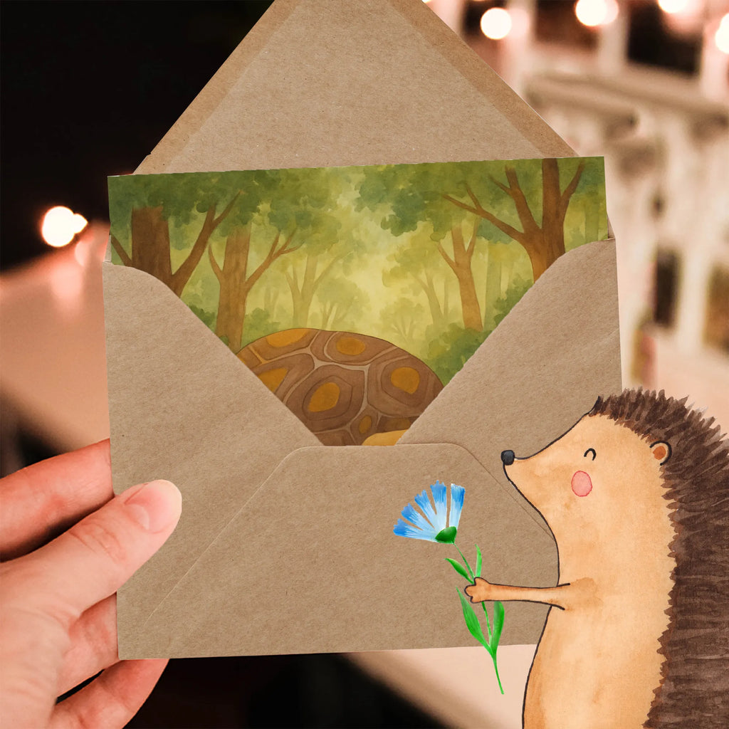 Deluxe Karte Schildkröte Marschieren Design Karte, Grußkarte, Klappkarte, Einladungskarte, Glückwunschkarte, Hochzeitskarte, Geburtstagskarte, Hochwertige Grußkarte, Hochwertige Klappkarte, Meerestiere, Meer, Urlaub, Schildkröte, Schildkröten, get lost, Abenteuer, Reiselust, Inspiration, Neustart, Motivation, Lieblingsmensch