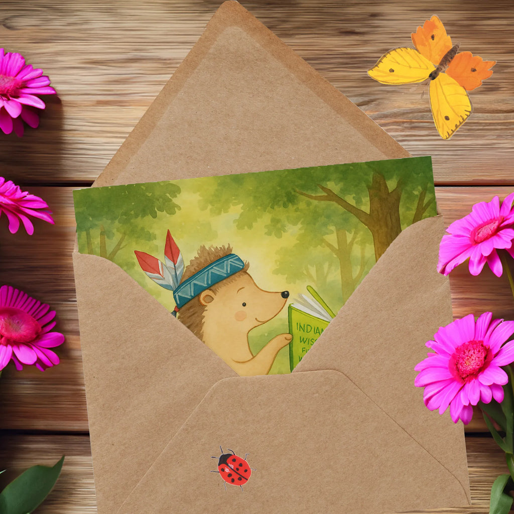 Deluxe Karte Igel Federschmuck Design Karte, Grußkarte, Klappkarte, Einladungskarte, Glückwunschkarte, Hochzeitskarte, Geburtstagskarte, Hochwertige Grußkarte, Hochwertige Klappkarte, Waldtiere, Tiere, Igel, Indianer, Abenteuer, Lagerfeuer, Camping