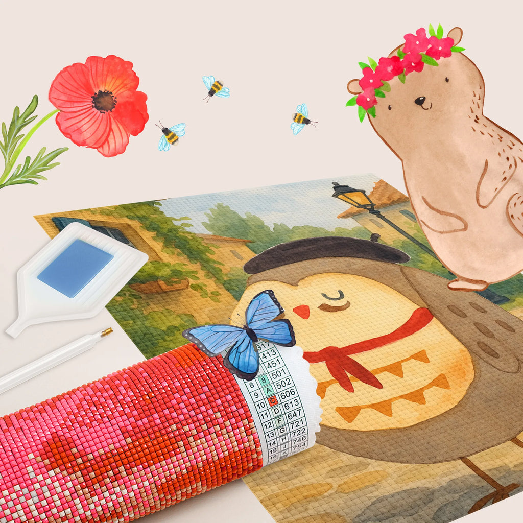 Diamond Painting Eule Frankreich Design Diamond Painting Schablone, Strass Malerei, Diamond Painting Anfänger Set, Rhinestone Painting, Diamond Painting Für Kinder, Diamond Painting Kit, Diamond Painting Deko, Kristallbild, Diamond Painting Puzzle, Diamond Painting Leinwand, Diamond Painting Bohrer, Diamant Malerei, Diamond Painting Set, Diamond Painting Werkzeuge, Diamond Painting Profi Set, 5D Diamant Malerei, Diamond Painting Porträt, Diamond Painting Für Erwachsene, Diamond Painting Tablett, Diamond Art, Diamant Stickerei, Diamant Mosaik, DIY Strass Bild, Diamond Painting Motive, Diamond Painting Landschaft, Diamond Painting Klassisch, Diamond Painting Quadratbohrer, Diamond Painting Blumen, Diamond Painting, Diamond Painting Full Drill, Diamond Painting Muster, Diamond Painting Tiere, Diamond Painting Partial Drill, Diamond Painting Modern, Diamond Painting Zubehör, Diamond Painting Tray, Diamond Painting Geschenkidee, Diamond Painting Schlüsselanhänger, Diamond Painting Rundbohrer, Diamant Bild, DIY Diamond Painting, Diamond Painting Pinzette, Eule, La vie est belle, Spruch schön, Spruch Französisch, das Leben ist schön, Owl, Frankreich, Eulen, Eule Deko, hibou