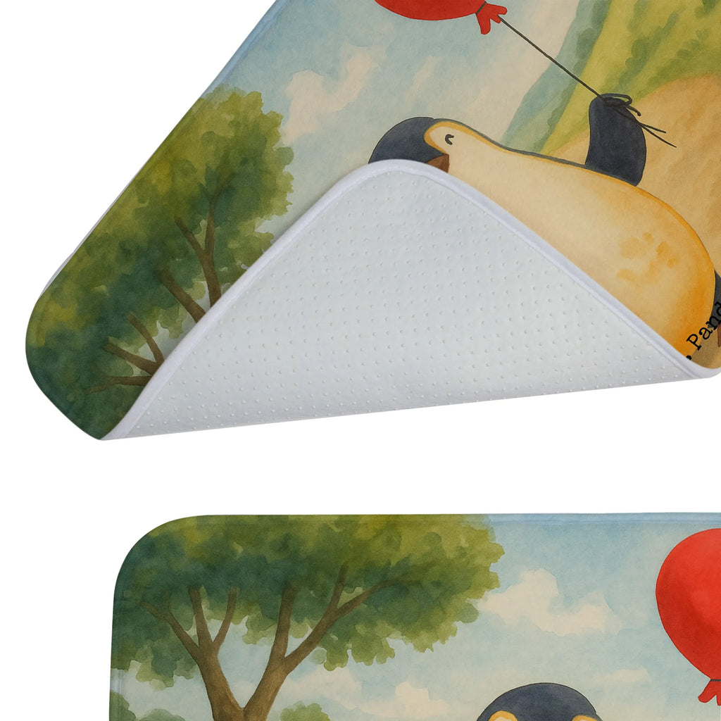 Badematte Pinguin Luftballon Design Badvorleger, Badezimmerteppich, Badematte, Badteppich, Duschvorleger, Badgarnitur, Badläufer, Badematten Set, Rutschfester Badvorleger, Weicher Badvorleger, Saugfähiger Badvorleger, Waschbarer Badvorleger, Badvorleger Baumwolle, Badvorleger Mikrofaser, Badvorleger Naturmaterial, Badvorleger Nachhaltig, Badvorleger Für Dusche, Badvorleger Für Badewanne, Badvorleger Für Gäste-WC, Badvorleger Klein, Badvorleger Groß, Rechteckiger Badvorleger, Runder Badvorleger, Badvorleger Modern, Badvorleger Klassisch, Badvorleger Vintage, Badvorleger Design, Badvorleger Gemustert, Badvorleger Weiß, Badvorleger Schwarz, Badvorleger Antirutsch, Badvorleger Teppich, Badezimmer Matte, Bad Fußmatte, Weiche Badezimmermatte, Badematte Rutschfest, Badmatte Waschbar, Teppich Fürs Bad, Pinguin, Pinguine, Luftballon, Tagträume, Lebenslust, Geschenk Freundin, Geschenkidee, beste Freundin, Motivation, Neustart, neues Leben, Liebe, Glück