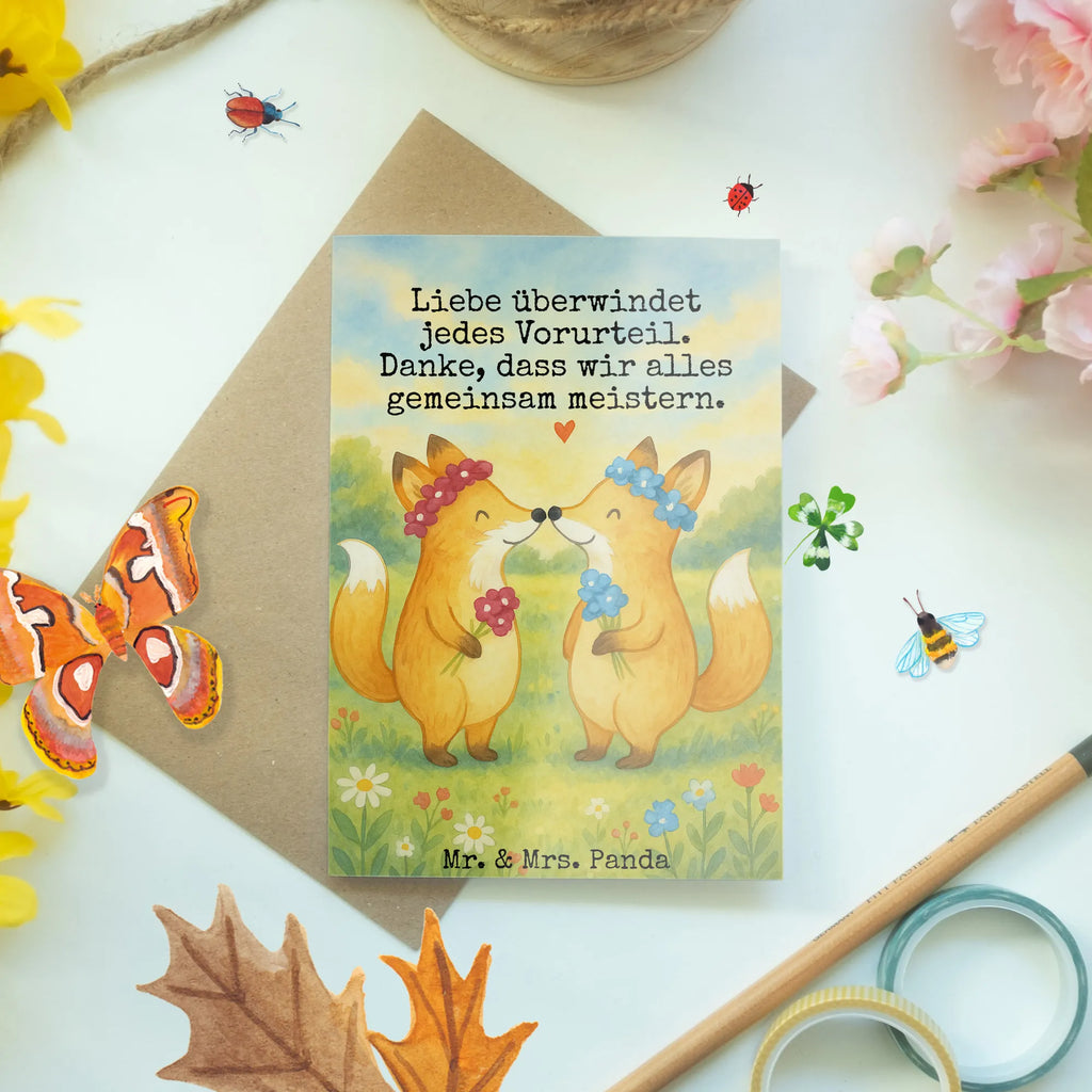 Grußkarte Füchse Lesbian Pride Design Grußkarte, Klappkarte, Einladungskarte, Glückwunschkarte, Hochzeitskarte, Geburtstagskarte, Karte, Ansichtskarten, Hochzeit, Hochzeitsgeschenk, Ehe, Hochzeitsfeier, Trauung, Trauungsgeschenk, Verlobungsfeier, Verlobungsgeschenk, Hochzeitsgeschenkideen, Hochzeitsgeschenke für Brautpaar