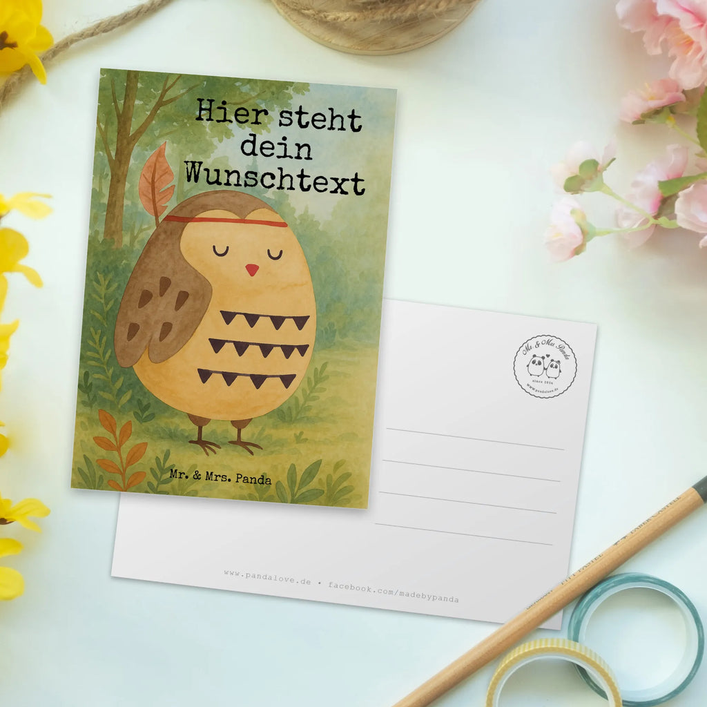 Personalisierte Postkarte Eule Federschmuck Design Wanddeko, Geburtstagsgrüße, Ansichtskarte mit Namen, Karte mit Namen, Postkarte mit Namen, Geschenkkarte mit Namen, Postkarte personalisierbar, Karte mit Wunschtext, Ansichtskarte mit Wunschtext, Postkarte bedrucken, Geschenkkarte, Einladung mit Namen, Einladung mit Wunschtext, Grußkarte mit Namen, Grußkarte mit Wunschtext, Postkarte mit Wunschtext, Geschenkkarte mit Wunschtext, Eule, Owl, Dekoration, Eule Deko, Federschmuck, Reisespruch, Das Leben ist ein Abenteuer