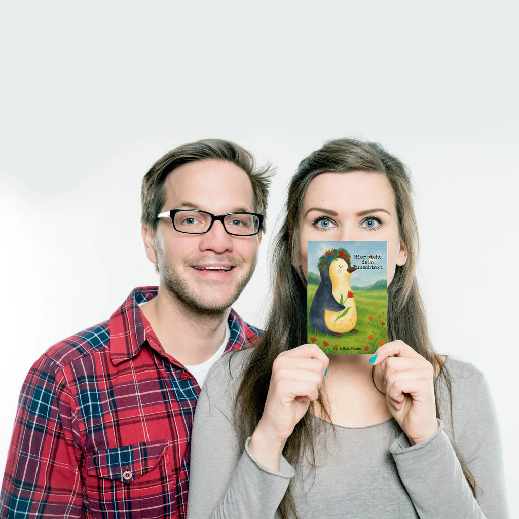 Personalisierte Postkarte Pinguin Blumen Design Postkarte bedrucken, Postkarte mit Wunschtext, Geschenkkarte mit Namen, Karte mit Namen, Ansichtskarte mit Wunschtext, Ansichtskarte mit Namen, Geschenkkarte mit Wunschtext, Postkarte mit Namen, Grußkarte mit Namen, Karte mit Wunschtext, Einladung mit Namen, Postkarte personalisierbar, Einladung mit Wunschtext, Grußkarte mit Wunschtext, Pinguin, Motivation, Pinguine, Wünsche, Universum, Lebensziele, Leben, Geschenkidee, Ziele, Blumenkranz, Liebeskummer, Lebenslust