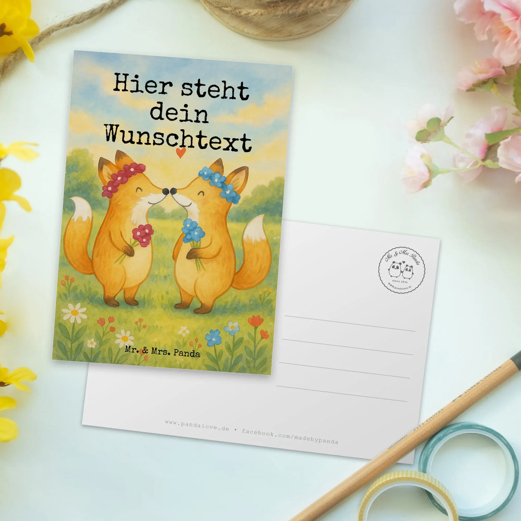 Personalisierte Postkarte Füchse Lesbian Pride Design Postkarte bedrucken, Postkarte mit Namen, Karte mit Wunschtext, Ansichtskarte mit Wunschtext, Postkarte personalisierbar, Einladung mit Wunschtext, Grußkarte mit Wunschtext, Karte mit Namen, Geschenkkarte mit Wunschtext, Geschenkkarte mit Namen, Ansichtskarte mit Namen, Postkarte mit Wunschtext, Grußkarte mit Namen, Einladung mit Namen, Hochzeit, Hochzeitsgeschenk, Ehe, Hochzeitsfeier, Trauung, Trauungsgeschenk, Hochzeitskarte, Verlobungsfeier, Verlobungsgeschenk, Hochzeitsgeschenkideen, Hochzeitsgeschenke für Brautpaar