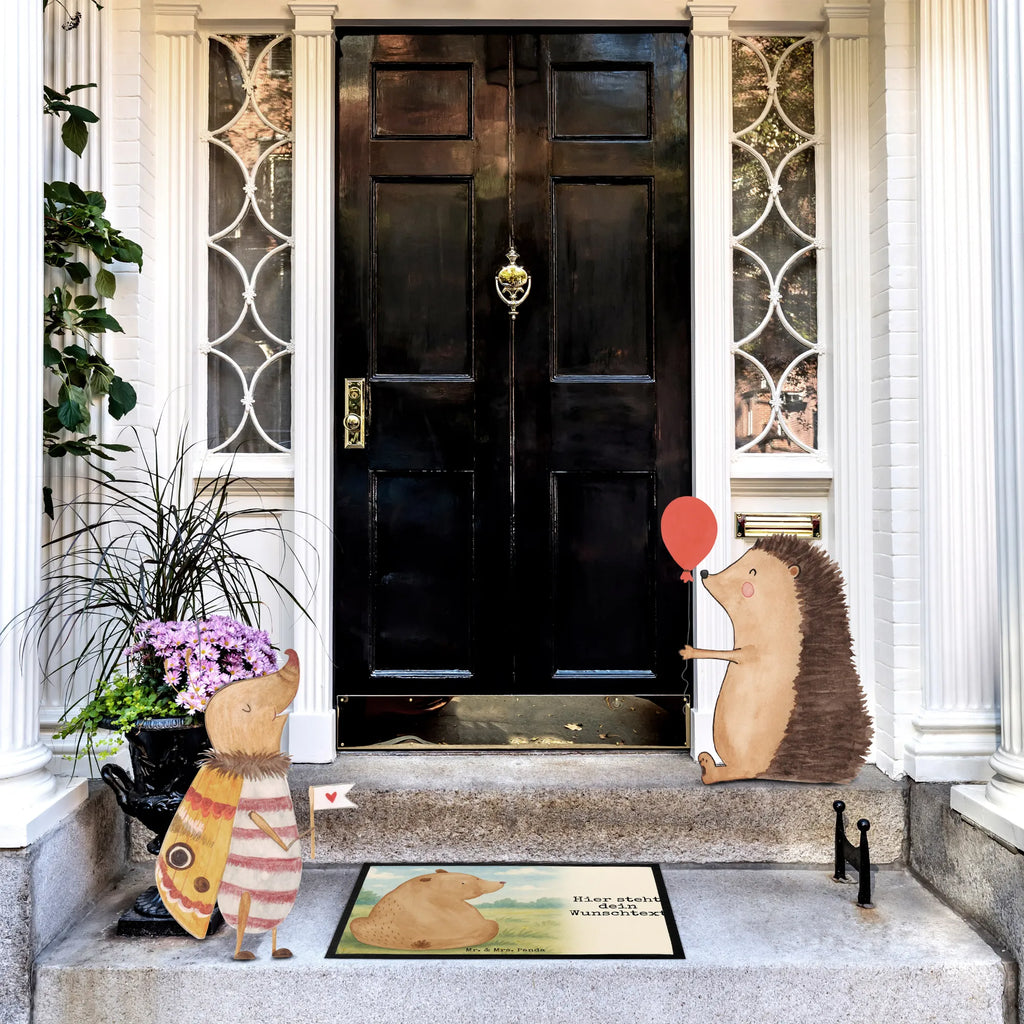 Personalized doormat bear shoulder look Design Personalisierte Fußmatte, Fußmatte mit Namen, Personalisiert, Türvorleger mit Namen, Bedrucken, Haustürmatte personalisiert, Personalisieruung, Türvorleger personalisiert, Fußmatte bedrucken, Namensfussmatte, Wunschnamen, Bär, Teddy, Teddybär, Motivation, Selbstachtung, Weltansicht, Weisheit, Bären, Bärenliebe