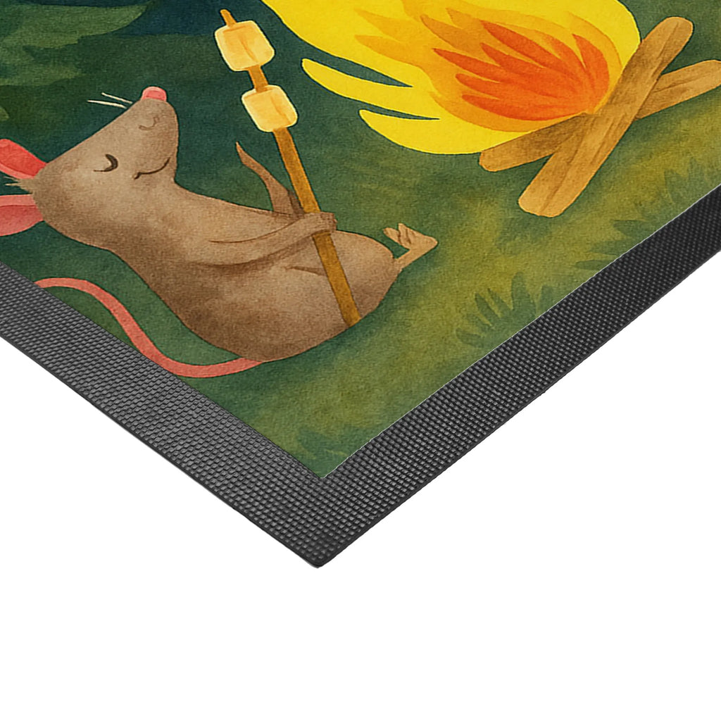 Personalisierte Fußmatte Pinguin Lagerfeuer Design Personalisierte Fußmatte, Fußmatte mit Namen, Personalisieruung, Personalisiert, Fußmatte bedrucken, Türvorleger mit Namen, Haustürmatte personalisiert, Namensfussmatte, Wunschnamen, Bedrucken, Türvorleger personalisiert, Pinguin, Maus, Pinguine, Lagerfeuer, Leben, Arbeit, Job, Motivation, Büro, Büroalltag, Lebensspruch, Lebensmotivation, Neustart, Liebe, grillen, Feuer, Marshmallows
