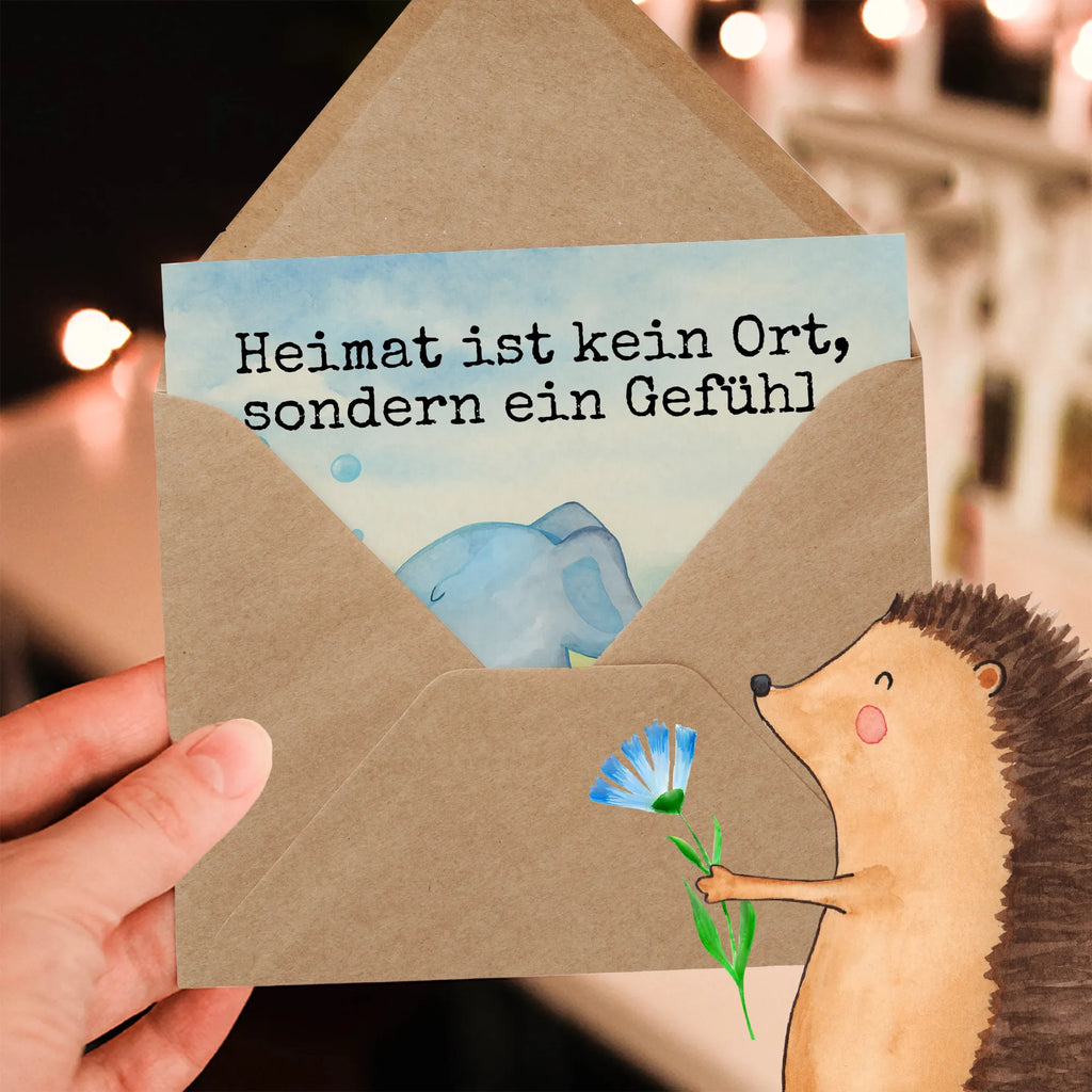 Deluxe Karte Elefant Seifenblasen Design Karte, Grußkarte, Klappkarte, Einladungskarte, Glückwunschkarte, Hochzeitskarte, Geburtstagskarte, Hochwertige Grußkarte, Hochwertige Klappkarte, Tiermotive, Gute Laune, lustige Sprüche, Tiere, Elefant, Elefanten, Dickhäuter, Rüsseltier, Seifenblasen, Liebe, Heimat, Gefühl. Daheim, Liebesbeweis, Liebesspruch