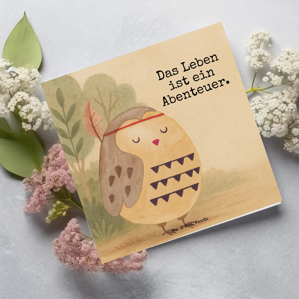 Deluxe Karte Eule Federschmuck Design Karte, Grußkarte, Klappkarte, Einladungskarte, Glückwunschkarte, Hochzeitskarte, Geburtstagskarte, Hochwertige Grußkarte, Hochwertige Klappkarte, Eule, Eule Deko, Owl, Das Leben ist ein Abenteuer, Reisespruch, Federschmuck, Dekoration