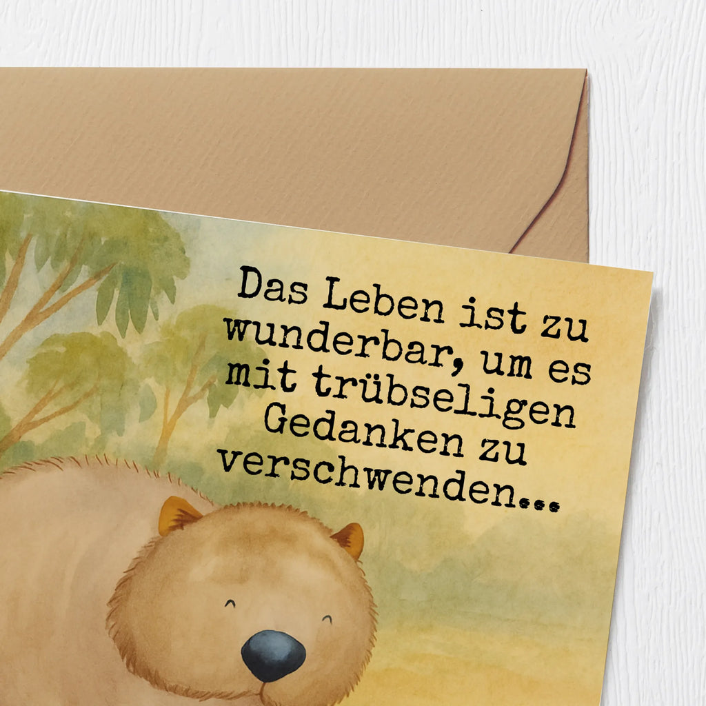 Karta Deluxe Wombat Design Karte, Grußkarte, Klappkarte, Einladungskarte, Glückwunschkarte, Hochzeitskarte, Geburtstagskarte, Hochwertige Grußkarte, Hochwertige Klappkarte, Tiermotive, Gute Laune, lustige Sprüche, Tiere, Wombat, Das Leben ist schön, Motivation, Spruch, Australien