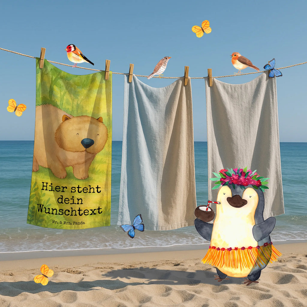 Personalized Bath Towel Wombat Design Badetuch mit Namen, Duschtuch mit Namen, Strandtuch mit Namen, Saunatuch mit Namen, Personalisiertes Badetuch, Kinder Handtuch mit Namen, Personalisiertes Handtuch, Tiermotive, Gute Laune, lustige Sprüche, Tiere, Wombat, Das Leben ist schön, Motivation, Spruch, Australien