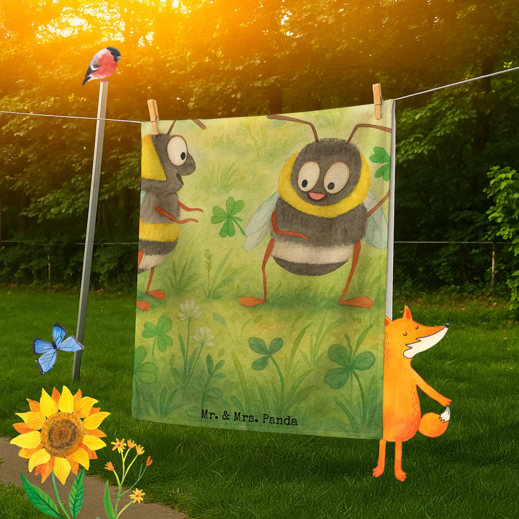 Personalized Bath Towel bumblebees shamrock Design Badetuch mit Namen, Saunatuch mit Namen, Personalisiertes Handtuch, Personalisiertes Badetuch, Duschtuch mit Namen, Kinder Handtuch mit Namen, Strandtuch mit Namen, Tiermotive, Gute Laune, lustige Sprüche, Tiere, Spruch positiv, Spruch schön, Biene, glücklich werden, Spruch fröhlich, Hummel, glücklich sein, Biene Deko