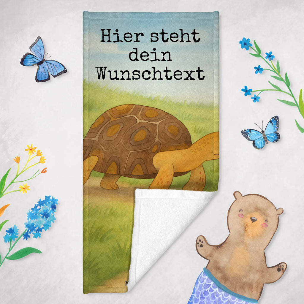 Personalized Bath Towel tortoise March Design Kinder Handtuch mit Namen, Saunatuch mit Namen, Badetuch mit Namen, Personalisiertes Handtuch, Duschtuch mit Namen, Personalisiertes Badetuch, Strandtuch mit Namen, Meerestiere, Meer, Urlaub, Schildkröten, Neustart, Inspiration, Reiselust, get lost, Motivation, Schildkröte, Lieblingsmensch, Abenteuer