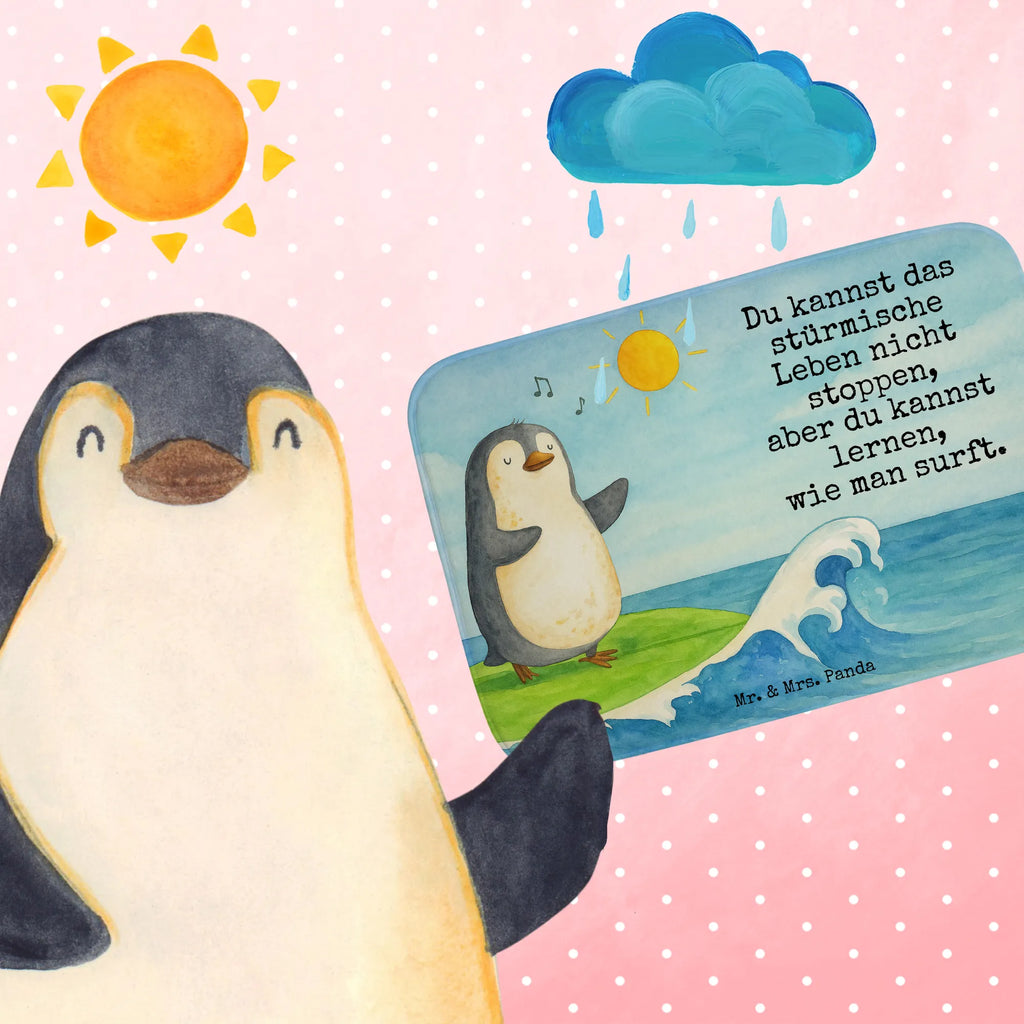 Badematte Pinguin Surfer Design Badvorleger, Badezimmerteppich, Badematte, Badteppich, Duschvorleger, Badgarnitur, Badläufer, Badematten Set, Rutschfester Badvorleger, Weicher Badvorleger, Saugfähiger Badvorleger, Waschbarer Badvorleger, Badvorleger Baumwolle, Badvorleger Mikrofaser, Badvorleger Naturmaterial, Badvorleger Nachhaltig, Badvorleger Für Dusche, Badvorleger Für Badewanne, Badvorleger Für Gäste-WC, Badvorleger Klein, Badvorleger Groß, Rechteckiger Badvorleger, Runder Badvorleger, Badvorleger Modern, Badvorleger Klassisch, Badvorleger Vintage, Badvorleger Design, Badvorleger Gemustert, Badvorleger Weiß, Badvorleger Schwarz, Badvorleger Antirutsch, Badvorleger Teppich, Badezimmer Matte, Bad Fußmatte, Weiche Badezimmermatte, Badematte Rutschfest, Badmatte Waschbar, Teppich Fürs Bad, Pinguin, Pinguine, surfen, Surfer, Hawaii, Urlaub, Wellen, Wellen reiten, Portugal