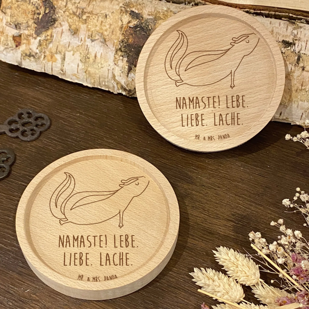 Holz Untersetzer Stinktier Yoga Holz Untersetzer, Untersetzer, Gravierte Untersetzer, Untersetzer graviert, Stinktier, Skunk, Lache, Stinker, Stinki, Wildtier, Yoga, Namaste, Raubtier, Lebe, Liebe