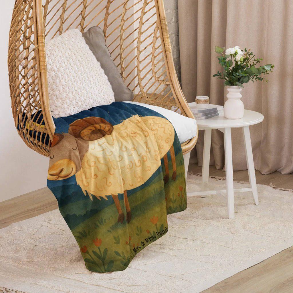 Sherpa cuddly blanket Star sign Aries Design Tierkreiszeichen, Sternzeichen, Horoskop, Astrologie, Aszendent, Geburtstag März, Geschenk März, Bock, Widder Sternzeichen, Geschenk April, Schafbock, Widder Geschenk, Geburtstag April