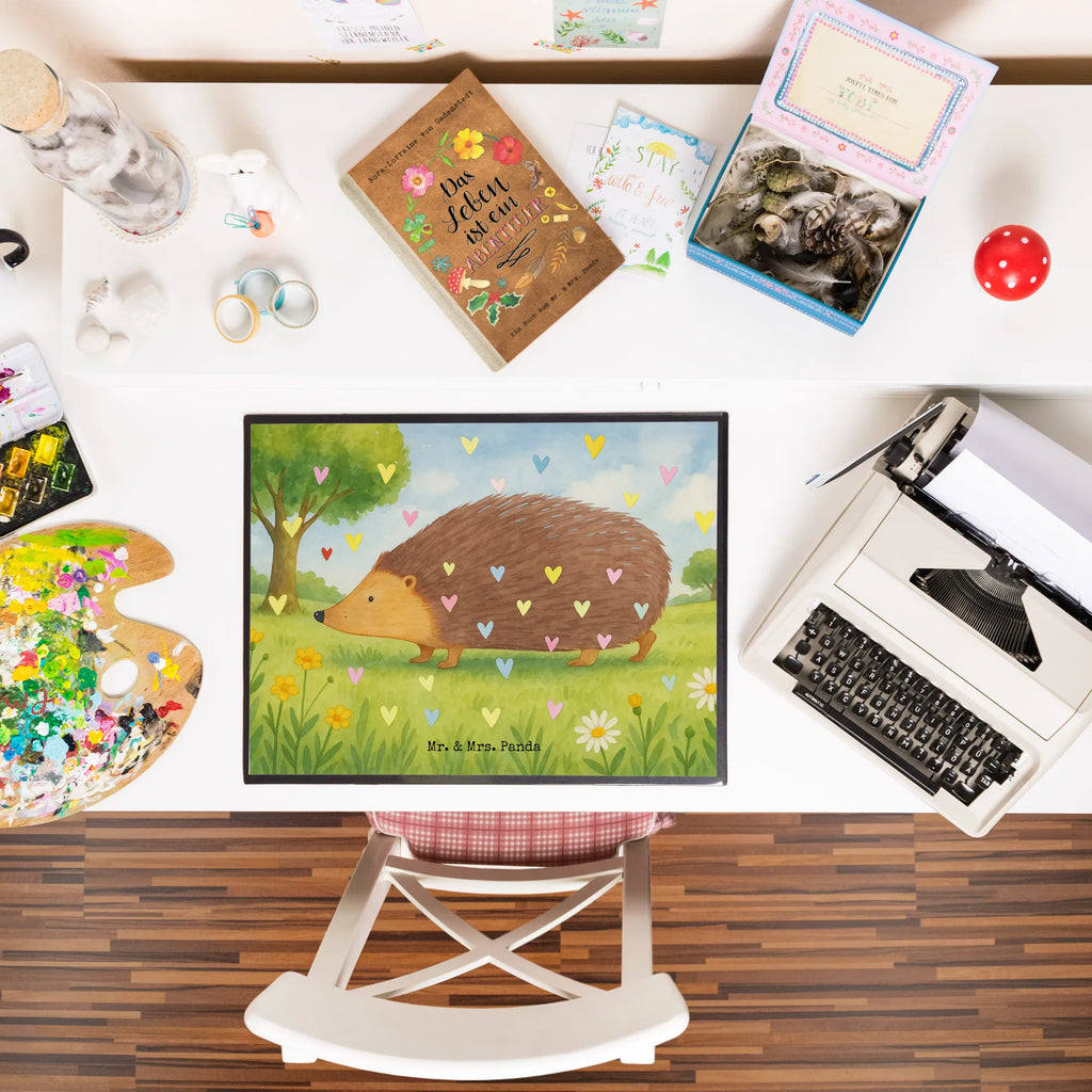 Schreibtischunterlage Igel Herzen Design Schreibunterlage, Schreibtischauflage, Bürobedarf, Büroartikel, Schreibwaren, Schreibtisch Unterlagen, Schreibtischunterlage Groß, Tiermotive, Gute Laune, lustige Sprüche, Tiere, Liebe, Herz, Herzen, Igel, Vertrauen, Kuss, Leben