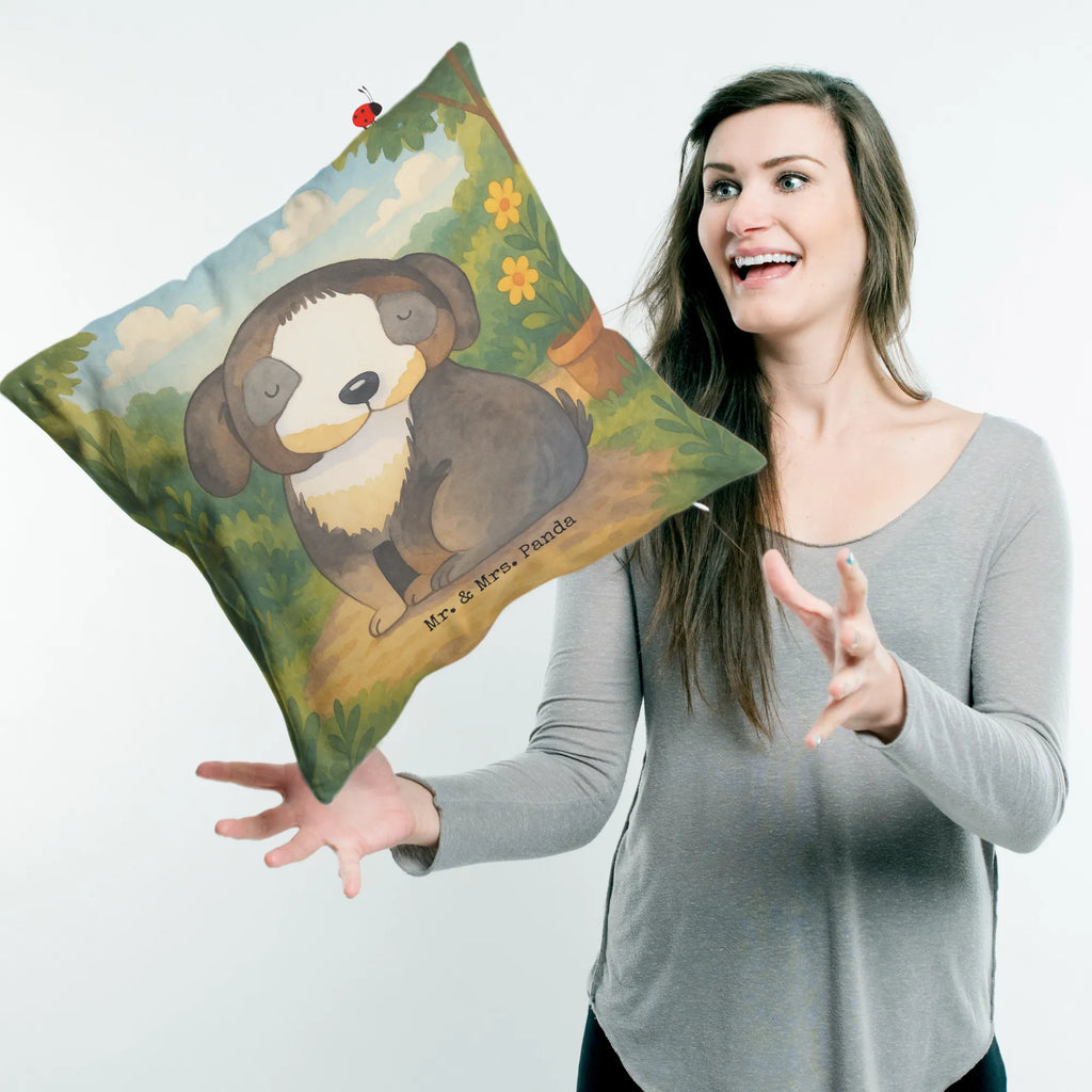 Cushion Dog Relax Design Couchkissen, Dekokissen, Sofakissen, sofakissen, Kissen 40x40, Kissenhülle 40x40, Kopfkissen 40x40, Zierkissen, Kissen 40x40 Waschbar, Kissenbezug 40x40, Sofakissen 40x40, Kissenbezüge, Dekokissen Sofa, Kopfkissen, Kissen, Dekokissen 40x40, Motivkissen, Kissenhülle, sitzkissen, Hund, Hundemotiv, Haustier, Hunderasse, Tierliebhaber, Hundebesitzer, Sprüche, Hundeliebe, Hundeglück, Liebe, schwarzer Hund