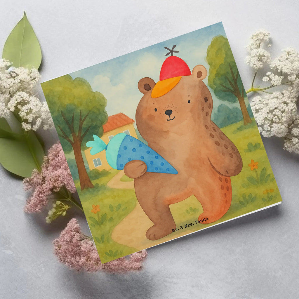 Deluxe Karte Bär Schultüte Design Klappkarte, Hochwertige Grußkarte, Geburtstagskarte, Hochzeitskarte, Karte, Hochwertige Klappkarte, Einladungskarte, Glückwunschkarte, Grußkarte, Bär, Teddy, Teddybär, Schulbeginn, Erster Schultag Geschenk, Schulanfang, Grundschule, Einschulung Geschenk, Schule Geschenk, Bär Motiv, Schultüte