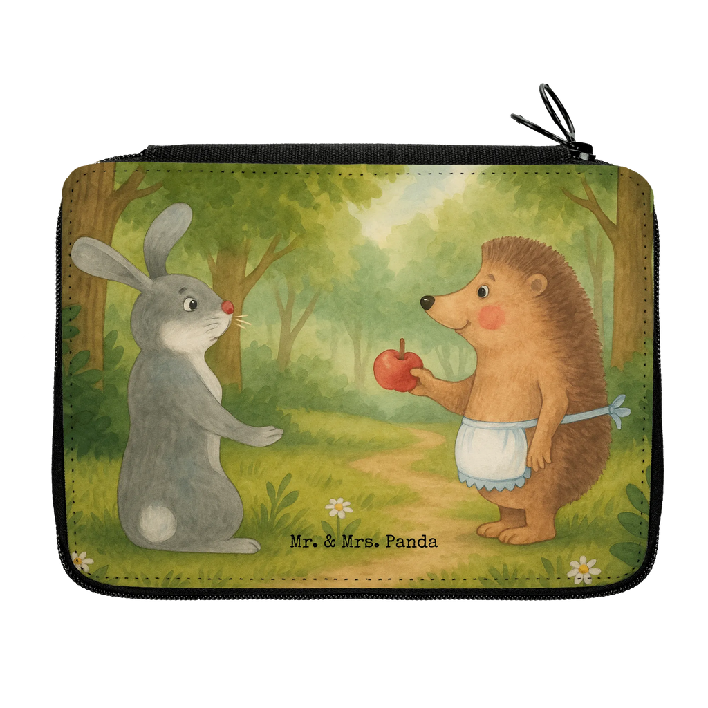 Federmappe Hase Igel Design Federmappe, Stiftetasche, Stifte Etui, Schule, Einschulung, Geschenk, Kind, Schüler, Schülerin, Stifterolle, Federmäppchen, Motiv, Grundschule, Federmäppchen bedruckt, Büro Stifte Etui, Bestückte Federmappe, Kinder Federmappe, Federmappe Einschulung, Tiermotive, Gute Laune, lustige Sprüche, Tiere, Igel und Hase, Igel, Hase, Liebe Spruch, Liebeskummer Geschenk, Herzschmerz, Trösten, Trennungsschmerz, Spruch romantisch