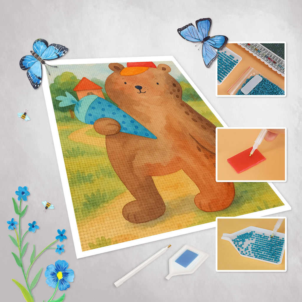 Diamond Painting Bär Schultüte Design Diamond Painting Kit, Diamant Stickerei, Rhinestone Painting, DIY Strass Bild, Diamond Art, Diamond Painting Muster, Diamond Painting Bohrer, Diamond Painting Zubehör, Diamant Mosaik, Diamond Painting Pinzette, Diamond Painting Landschaft, Diamond Painting Für Kinder, 5D Diamant Malerei, Diamond Painting Set, Diamond Painting Porträt, Diamond Painting Partial Drill, Diamond Painting Tray, Diamond Painting Blumen, Diamond Painting Werkzeuge, Diamond Painting Tiere, Diamond Painting Schablone, Diamond Painting Quadratbohrer, Diamond Painting Puzzle, Diamond Painting Klassisch, Diamond Painting, Diamond Painting Schlüsselanhänger, Diamond Painting Leinwand, Diamond Painting Tablett, Strass Malerei, Diamond Painting Profi Set, Diamond Painting Deko, Diamant Bild, Diamond Painting Rundbohrer, Diamant Malerei, DIY Diamond Painting, Diamond Painting Anfänger Set, Diamond Painting Motive, Diamond Painting Geschenkidee, Diamond Painting Modern, Kristallbild, Diamond Painting Für Erwachsene, Diamond Painting Full Drill, Bär, Teddy, Teddybär, Bär Motiv, Erster Schultag Geschenk, Grundschule, Schulbeginn, Einschulung Geschenk, Schultüte, Schule Geschenk, Schulanfang