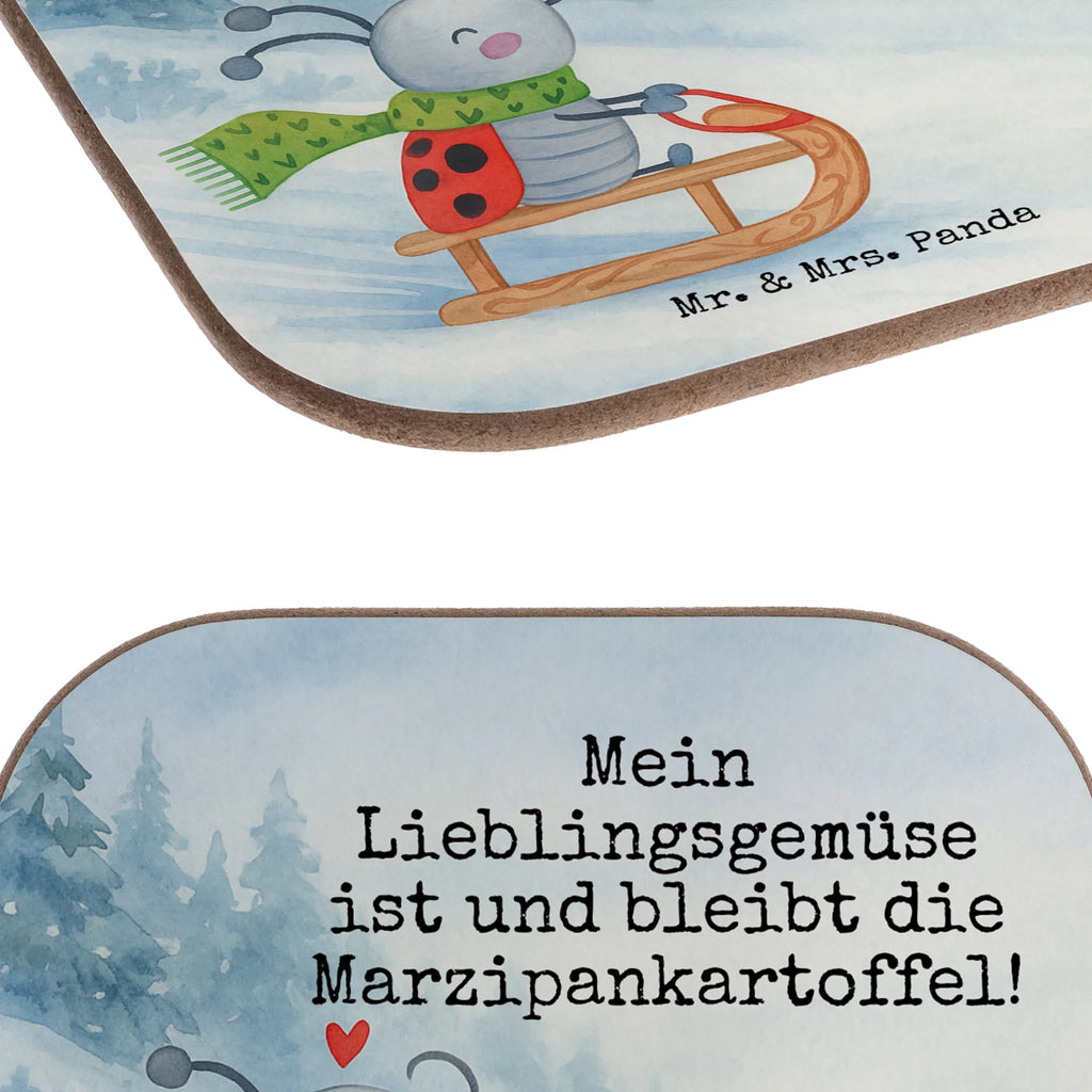 Untersetzer Smörle Rodeln Design Untersetzer Design, Korkuntersetzer, Glasuntersetzer, Getränkeuntersetzer, Untersetzer Holz, Tassen Untersetzer, Untersetzer Gläser, Bierdeckel, Holzuntersetzer, Untersetzer, Untersetzer für Gläser, Untersetzer aus Holz, Winter, Weihnachten, Weihnachtsdeko, Nikolaus, Advent, Heiligabend, Wintermotiv, Marzipan, Schlittenfahren, Smörle