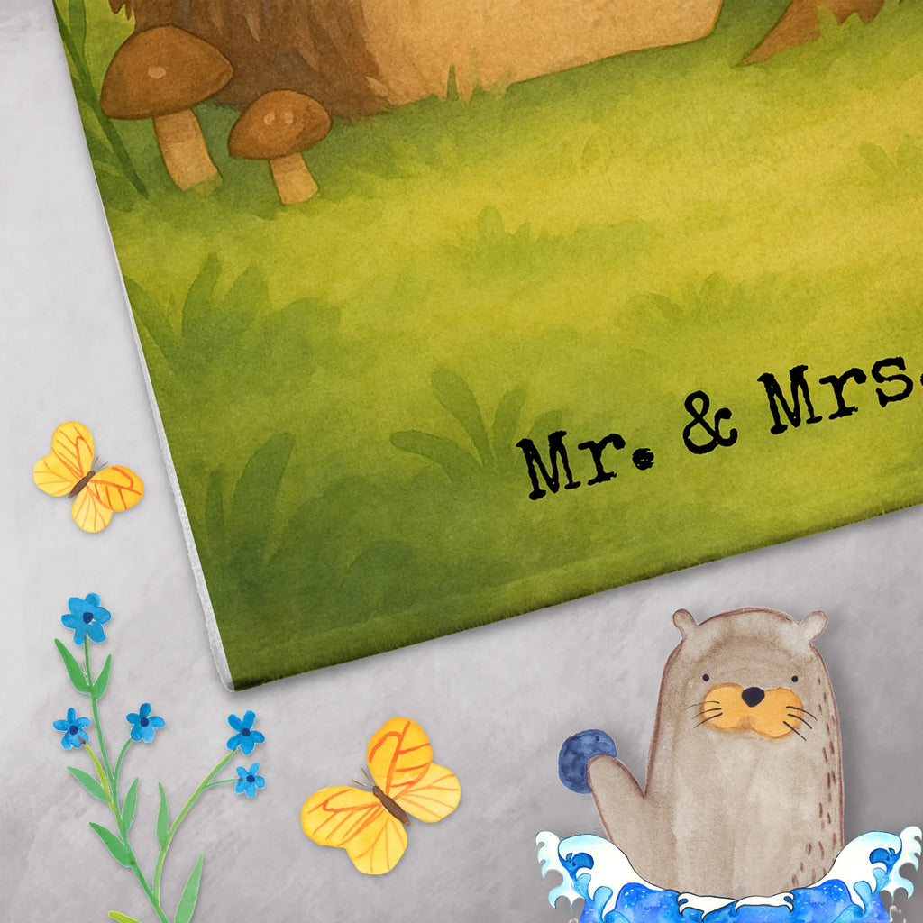 Personalized Guest Towel Hedgehog feather headdress Design Gästehandtuch Modern Mit Namen, Gästehandtuch Mit Bordüre Und Wunschtext, Gästehandtuch Grau Mit Wunschtext, Gästehandtuch Nachhaltig Personalisiert, Gästehandtuch Bad Mit Wunschtext, Gästehandtuch Waschbar Mit Name, Handtuch Gästezimmer Mit Namen, Gästehandtuch Bunt Personalisiert, Gästehandtuch Baumwolle Mit Namen, Gäste-Tuch Mit Wunschtext, Gästehandtuch Klassisch Mit Wunschtext, Gästehandtuch Bio Baumwolle Mit Text, Gästehandtuch Badezimmer Personalisiert, Gästehandtuch Hochwertig Personalisiert, Kleines Handtuch Personalisiert, Gästehandtuch Weich Mit Namen, Gästehandtuch Beige Mit Gravur, Gästehandtuch Set Personalisiert, Gästehandtuch Saugfähig Mit Wunschtext, Handtuch Klein Mit Namen, Gästehandtuch Ökologisch Mit Namen, Gästehandtuch Strapazierfähig Mit Text, Handtuch Für Gäste Mit Name, Gästehandtuch Mit Namen, Handtuch Für Toilette Personalisiert, Gästehandtuch Mit Muster Und Name, Gästehandtuch Weiß Mit Namen, Gästehandtuch Schwarz Mit Namen, Gästehandtuch 30x50 Mit Name, Personalisiertes Gästehandtuch, Gästehandtücher Mit Wunschtext, Gästehandtuch Schnell Trocknend Mit Wunschtext, Gästehandtuch Pflegeleicht Mit Gravur, Waschhandtuch Mit Wunschtext, Handtuch Gästeformat Mit Gravur, Gästehandtuch Für Hotels Mit Gravur, Handtuch Für Gäste-WC Mit Name, Waldtiere, Tiere, Lagerfeuer, Igel, Abenteuer, Camping, Indianer