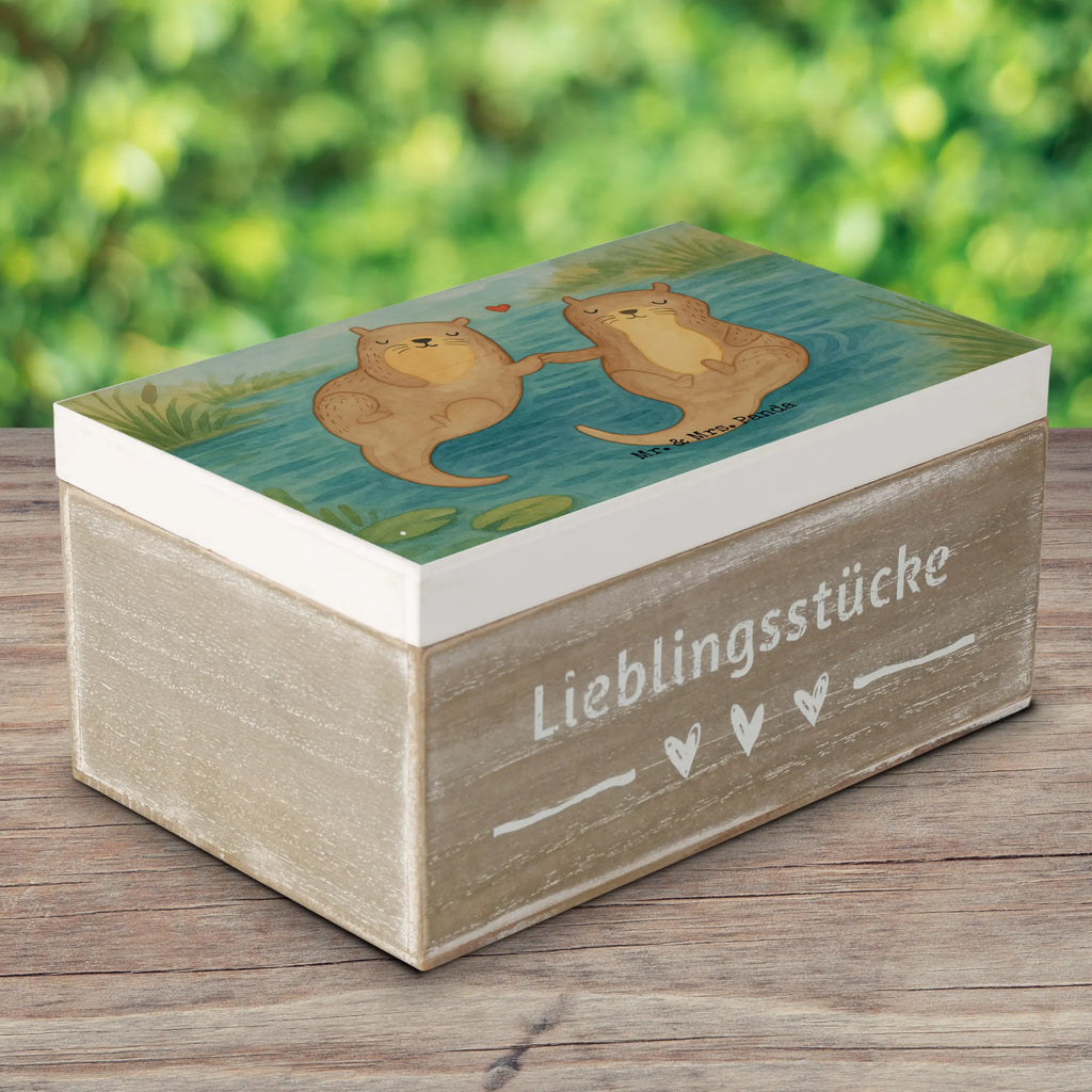 Wooden chest otter holding hands Design Geschenkdose, Erinnerungskiste, Truhe, Schatzkiste, XXL, Schatulle, Aufbewahrungsbox, Dekokiste, Holzkiste, Geschenkbox, Erinnerungsbox, Kiste, Otter, Fischotter, Seeotter, Otter Seeotter See Otter