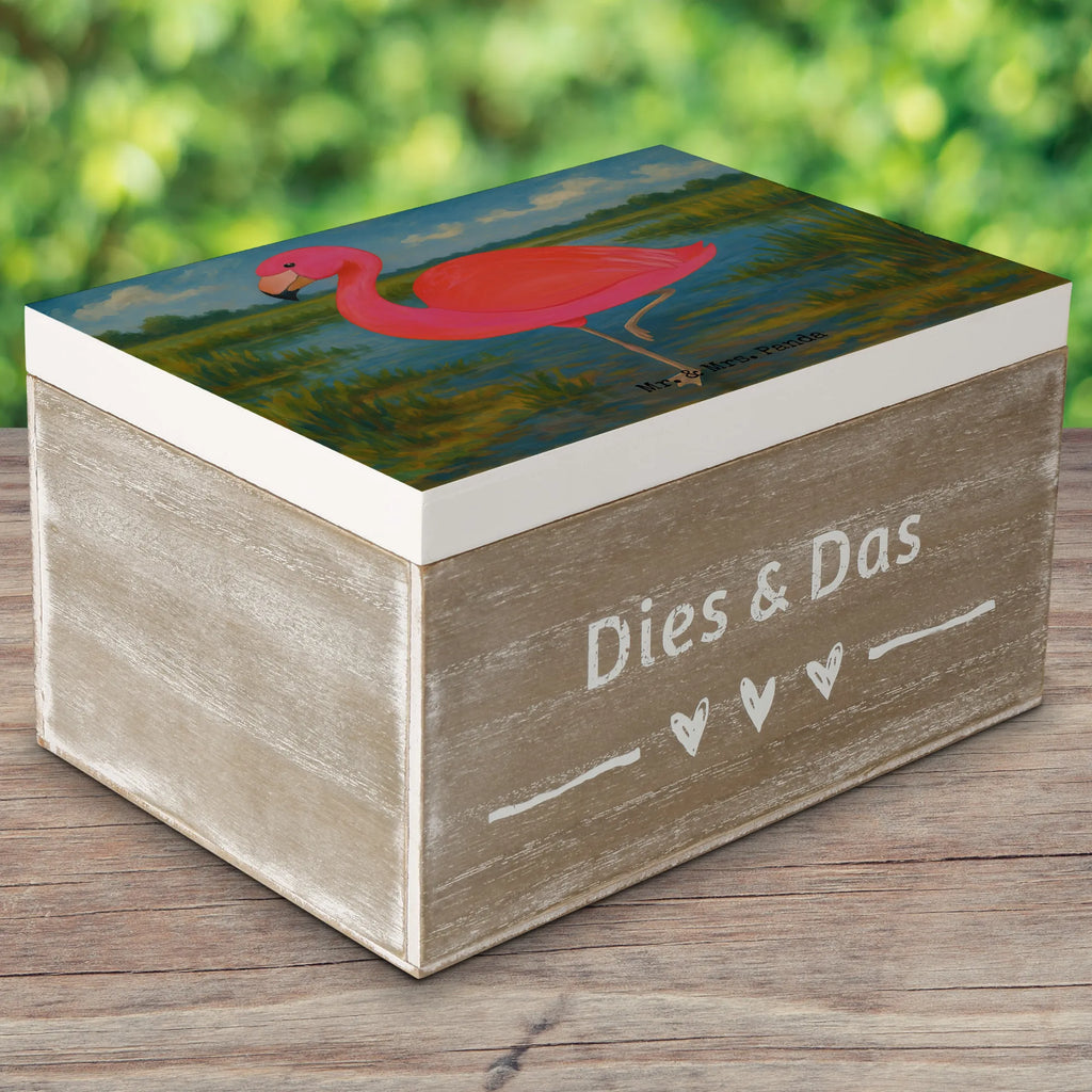 Holzkiste Flamingo Classic Design Kiste, Dekokiste, Truhe, Holzkiste, XXL, Schatzkiste, Erinnerungsbox, Aufbewahrungsbox, Geschenkbox, Geschenkdose, Schatulle, Erinnerungskiste, Flamingo, Außenseiter, Spruch, ich, Einzigartig, Selbstliebe, Stolz, Freundin, Sohn, Tochter, Geschwister, für mich, Freundinnen