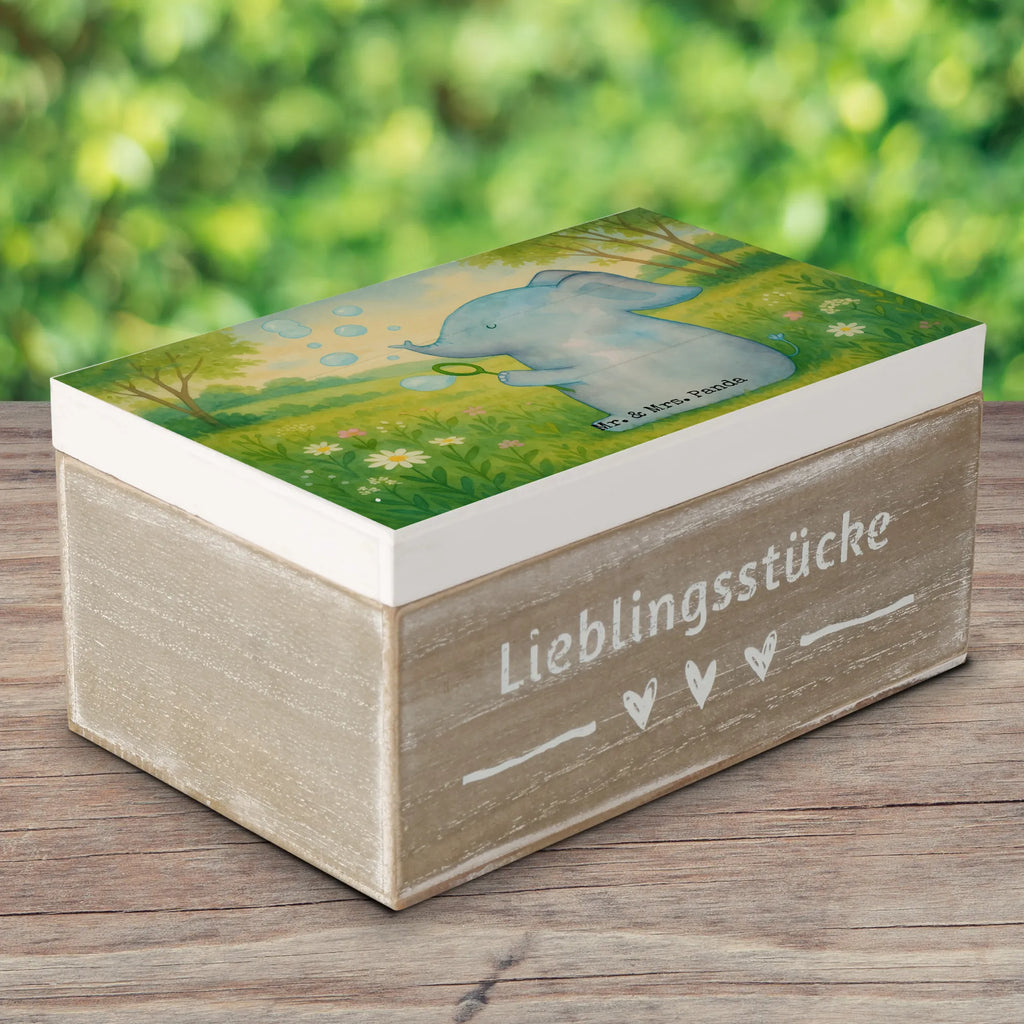 Holzkiste Elefant Seifenblasen Design Erinnerungskiste, Erinnerungsbox, Geschenkbox, Holzkiste, Dekokiste, Geschenkdose, XXL, Schatzkiste, Truhe, Kiste, Schatulle, Aufbewahrungsbox, Tiermotive, Gute Laune, lustige Sprüche, Tiere, Liebe, Liebesspruch, Heimat, Elefant, Seifenblasen, Gefühl. Daheim, Dickhäuter, Elefanten, Rüsseltier, Liebesbeweis