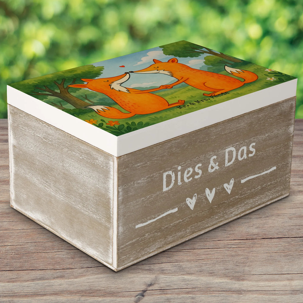 Holzkiste Füchse Liebe Design Schatzkiste, Dekokiste, XXL, Geschenkbox, Erinnerungsbox, Aufbewahrungsbox, Geschenkdose, Schatulle, Kiste, Truhe, Erinnerungskiste, Holzkiste, Fuchs, Liebespaar, Ehemann, Füchse, Verlobte, Freundin, Partner, Ehefrau, Ehe, Liebesbeweis, Paar, Fox, Liebe, Freund