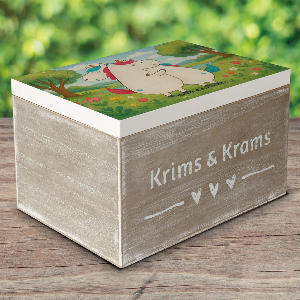 Holzkiste Einhörner Umarmen Design Truhe, Aufbewahrungsbox, Geschenkdose, Erinnerungsbox, XXL, Schatulle, Erinnerungskiste, Geschenkbox, Kiste, Schatzkiste, Dekokiste, Holzkiste, Einhorn, Einhörner, Einhorn Deko, Unicorn, Freundinnen, Geschwister, Liebe, Schwester, BFF, Freundin, Schwestern, Sister, Familie