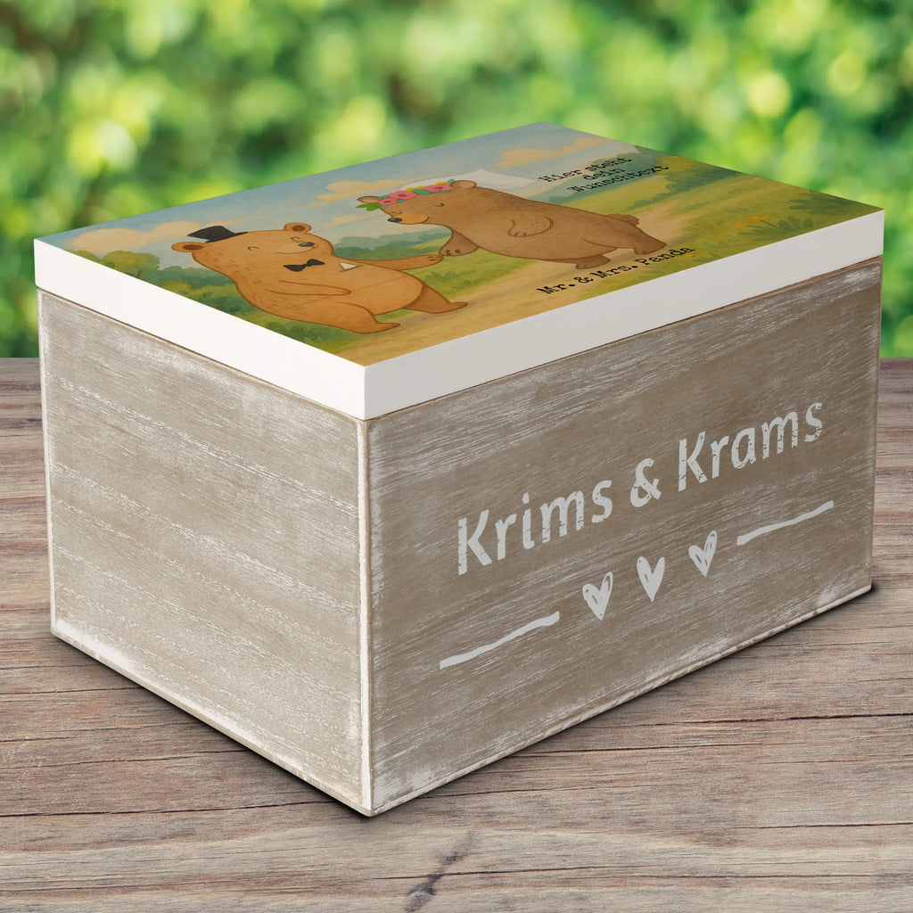 Personalisierte Holzkiste Bären Heirat Design Dekokiste Personalisiert, Truhe mit Namen, Erinnerungskiste Personalisiert, Schatzkiste mit Namen, Kiste mit Namen, Aufbewahrungsbox mit Namen, Erinnerungsbox Personalisiert, Geschenkbox personalisiert, Truhe Personalisiert, GEschenkdose personalisiert, Dekokiste mit Namen, Schatulle mit Namen, Erinnerungsbox mit Namen, Holzkiste mit Namen, Holzkiste Personalisiert, Aufbewahrungsbox Personalisiert, mit Namen, Kiste Personalisiert, Schatulle Personalisiert, Erinnerungskiste, Schatzkiste Personalisiert, Hochzeit, Hochzeitsgeschenk, Ehe, Hochzeitsfeier, Trauung, Trauungsgeschenk, Hochzeitskarte, Verlobungsfeier, Verlobungsgeschenk, Hochzeitsgeschenkideen, Hochzeitsgeschenke für Brautpaar, Hochzeitstag, Geschenk zur Hochzeit