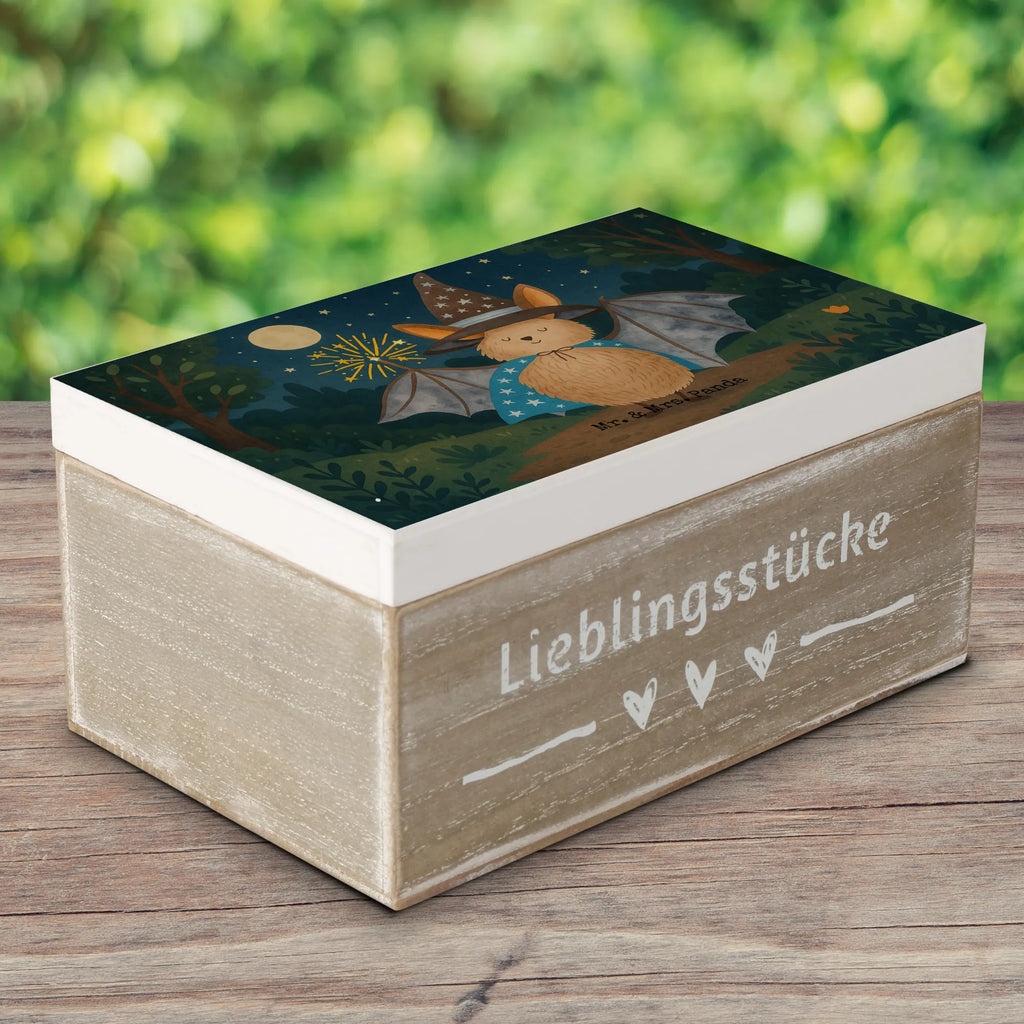 Holzkiste Fledermaus Zauberer Design XXL, Schatzkiste, Kiste, Aufbewahrungsbox, Geschenkdose, Schatulle, Holzkiste, Truhe, Dekokiste, Erinnerungskiste, Geschenkbox, Erinnerungsbox, Tiermotive, Gute Laune, lustige Sprüche, Tiere, Zauberer, Fledermaus, Fledermäuse, Frauen, reinsteigern, Magier