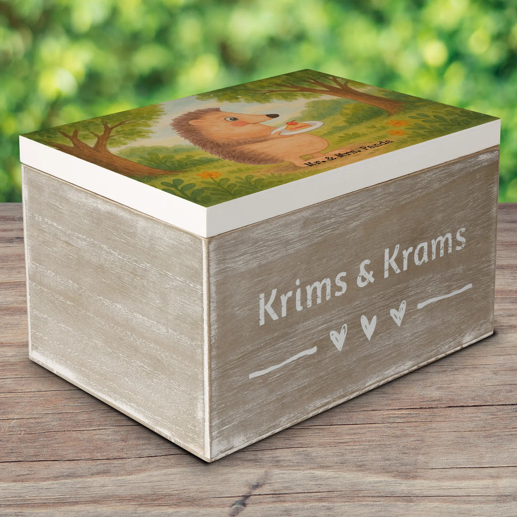 Holzkiste Igel Kuchenstück Design Truhe, Schatulle, Geschenkbox, Geschenkdose, Holzkiste, Erinnerungskiste, Aufbewahrungsbox, Schatzkiste, Kiste, XXL, Erinnerungsbox, Dekokiste, Tiermotive, Gute Laune, lustige Sprüche, Tiere, Torte, Igel, Kuchen, Geburtstagskuchen, Essen Spruch, Backen Geschenk, Kuchen backen, Einladung Party